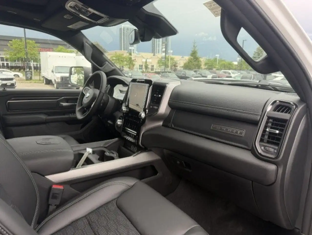 RAM 1500 fotografie RAM 1500
