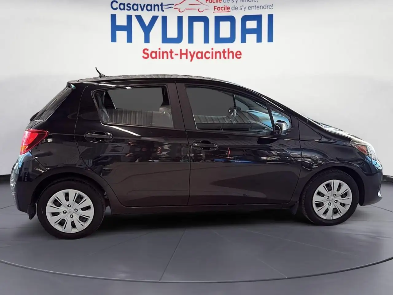 Toyota Yaris снимка Toyota Yaris