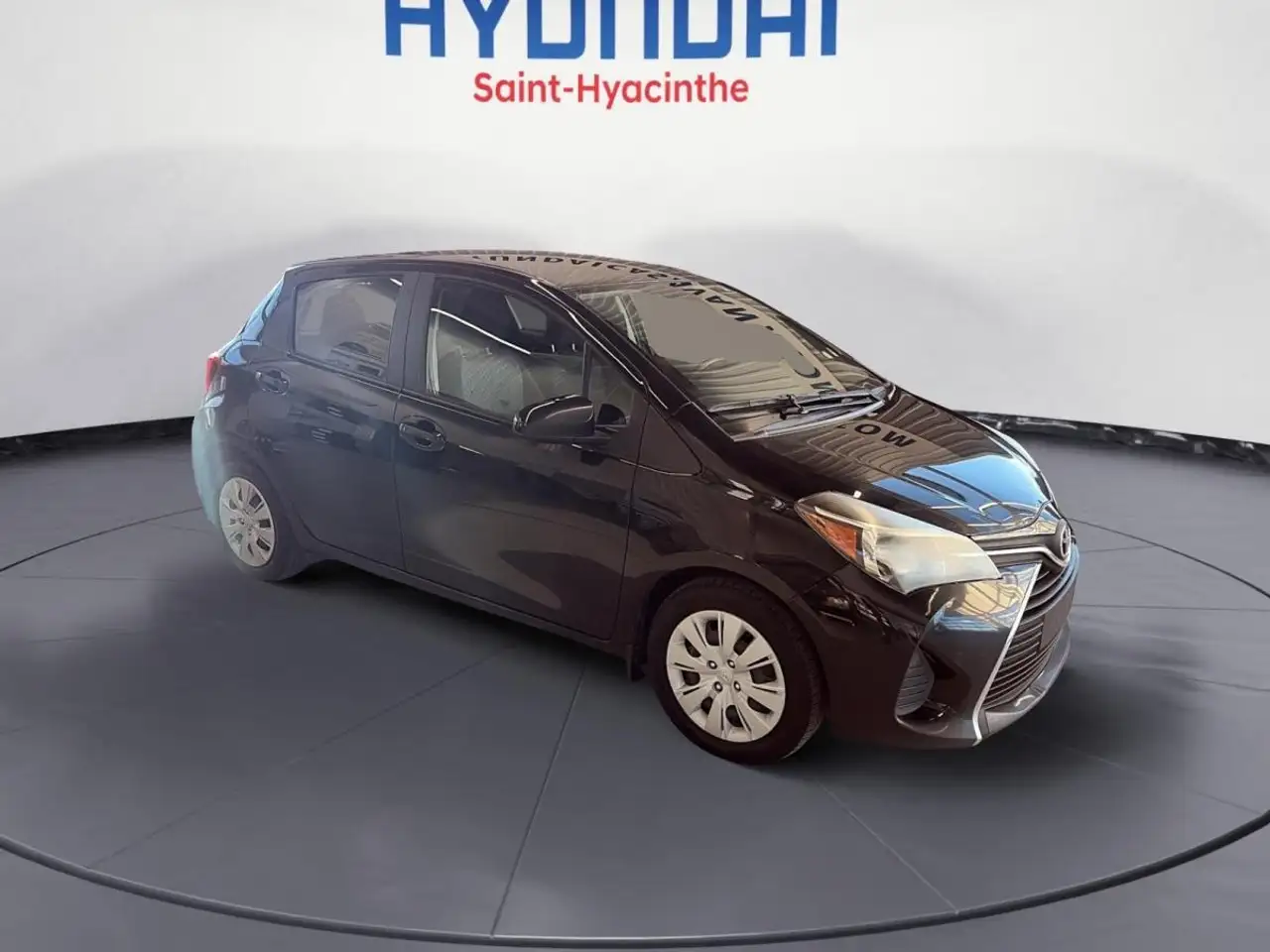 Toyota Yaris снимка Toyota Yaris