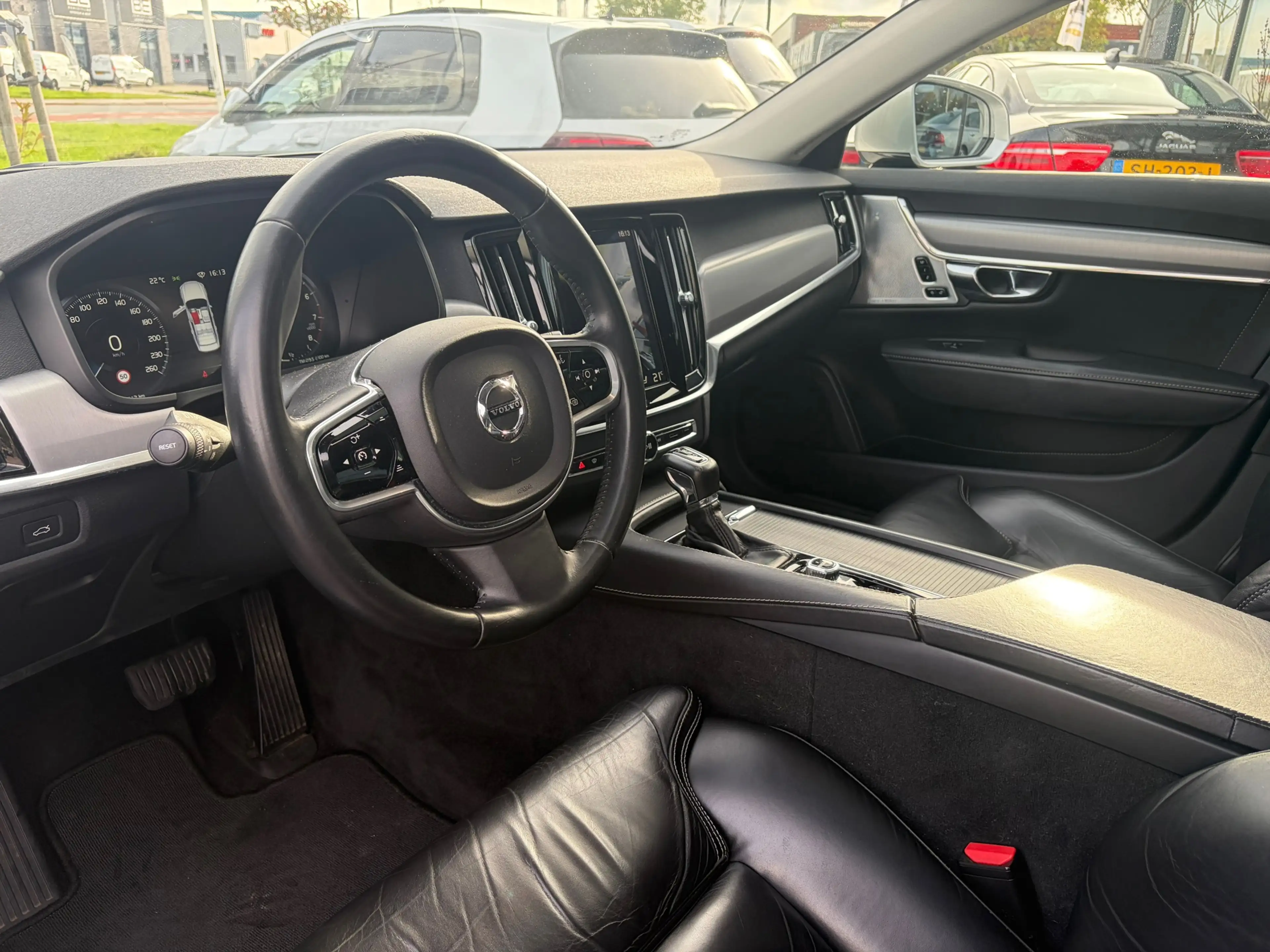Volvo S90 2.0 T5 Inscription — photo 10