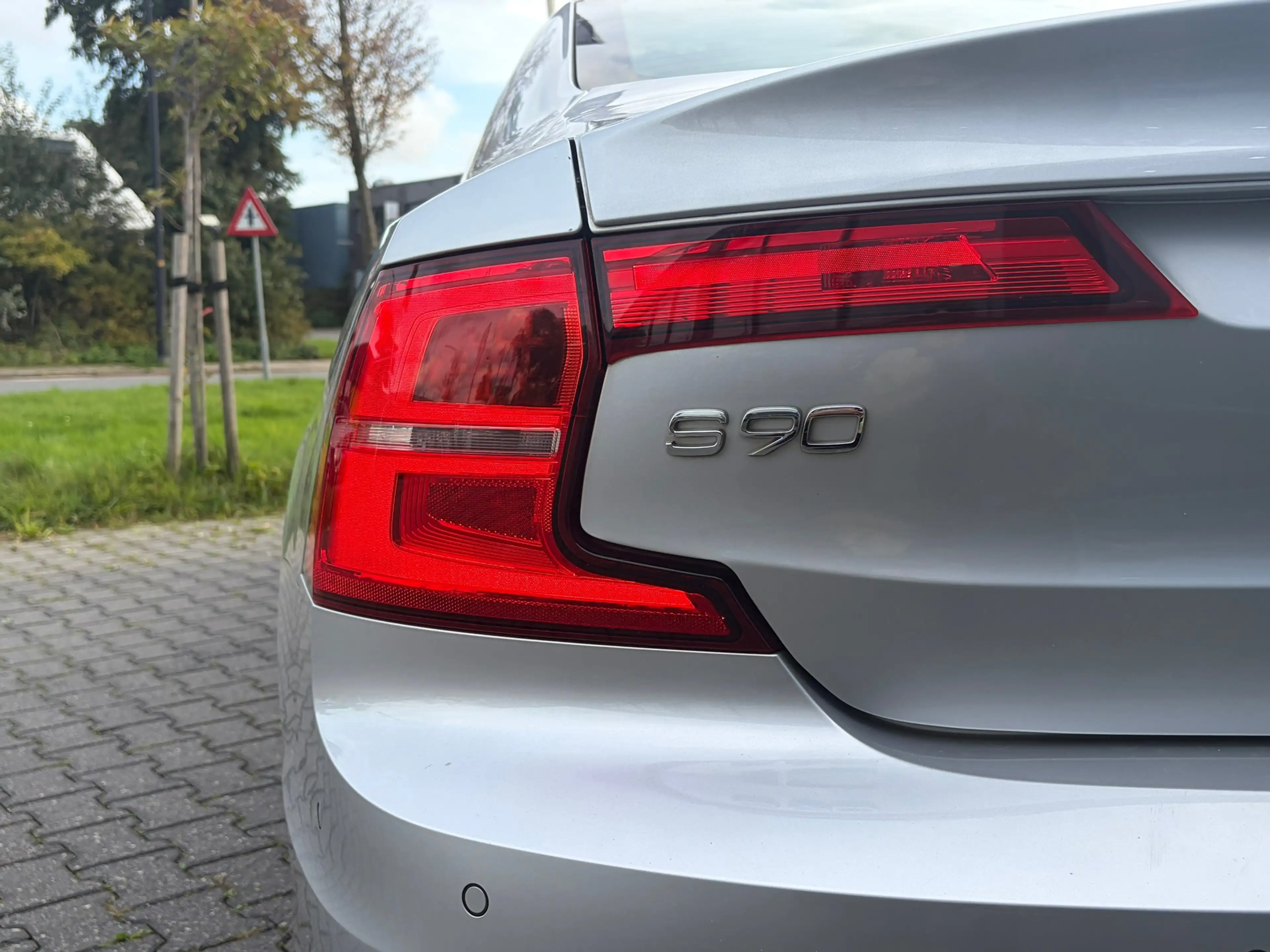 Volvo S90 2.0 T5 Inscription — photo 8
