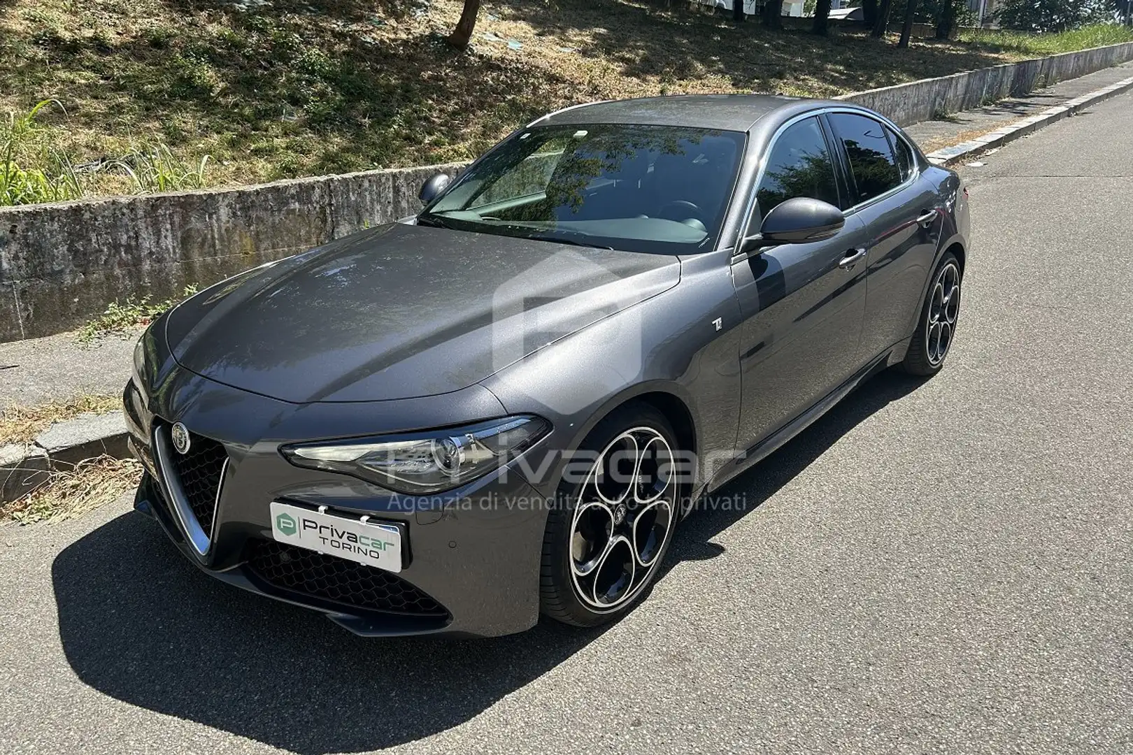 Alfa Romeo Giulia Giulia 2.2 Turbodiesel 190 CV AT8 Ti Argento - 1