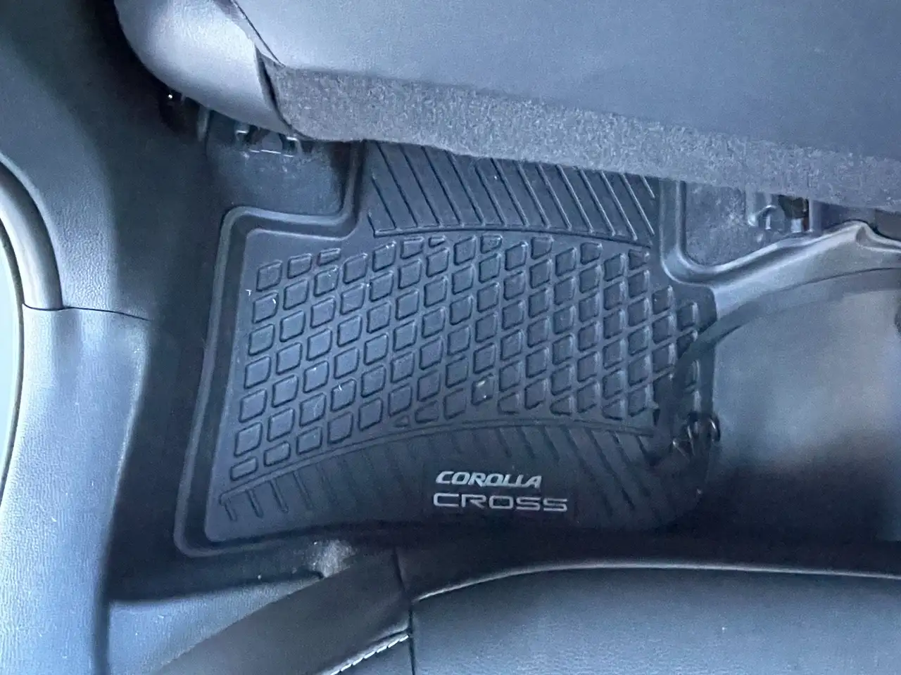 Toyota Corolla Cross снимка Toyota Corolla Cross