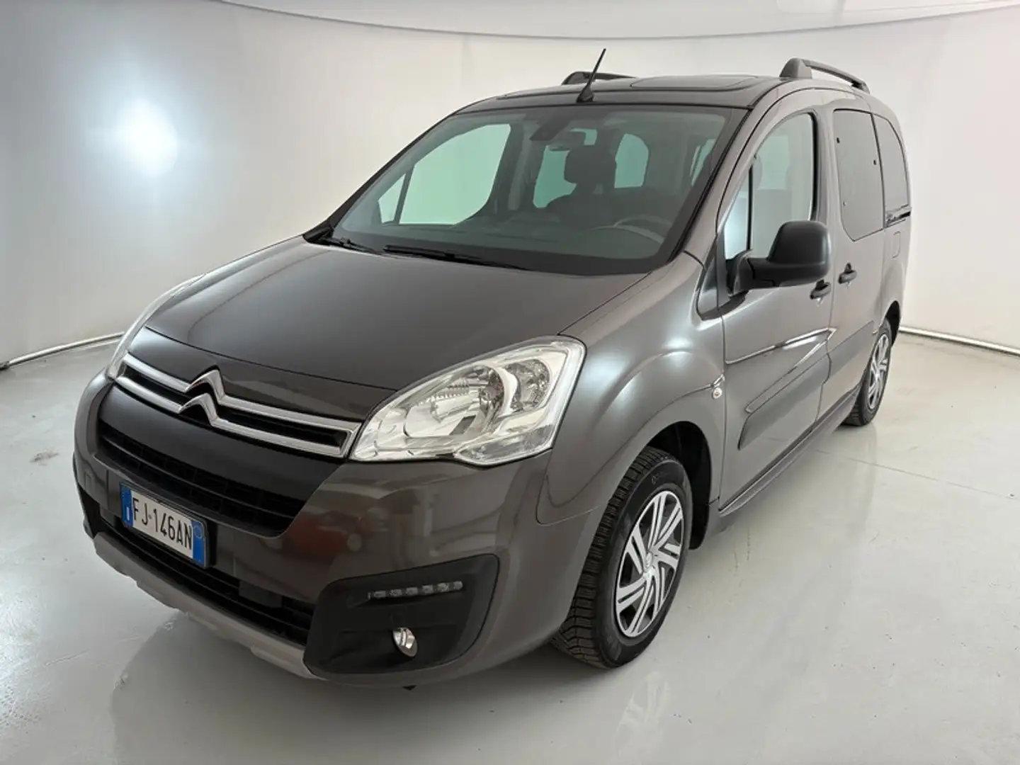 Citroen Berlingo Multispace 1.6 BlueHDi XTR Beige - 1