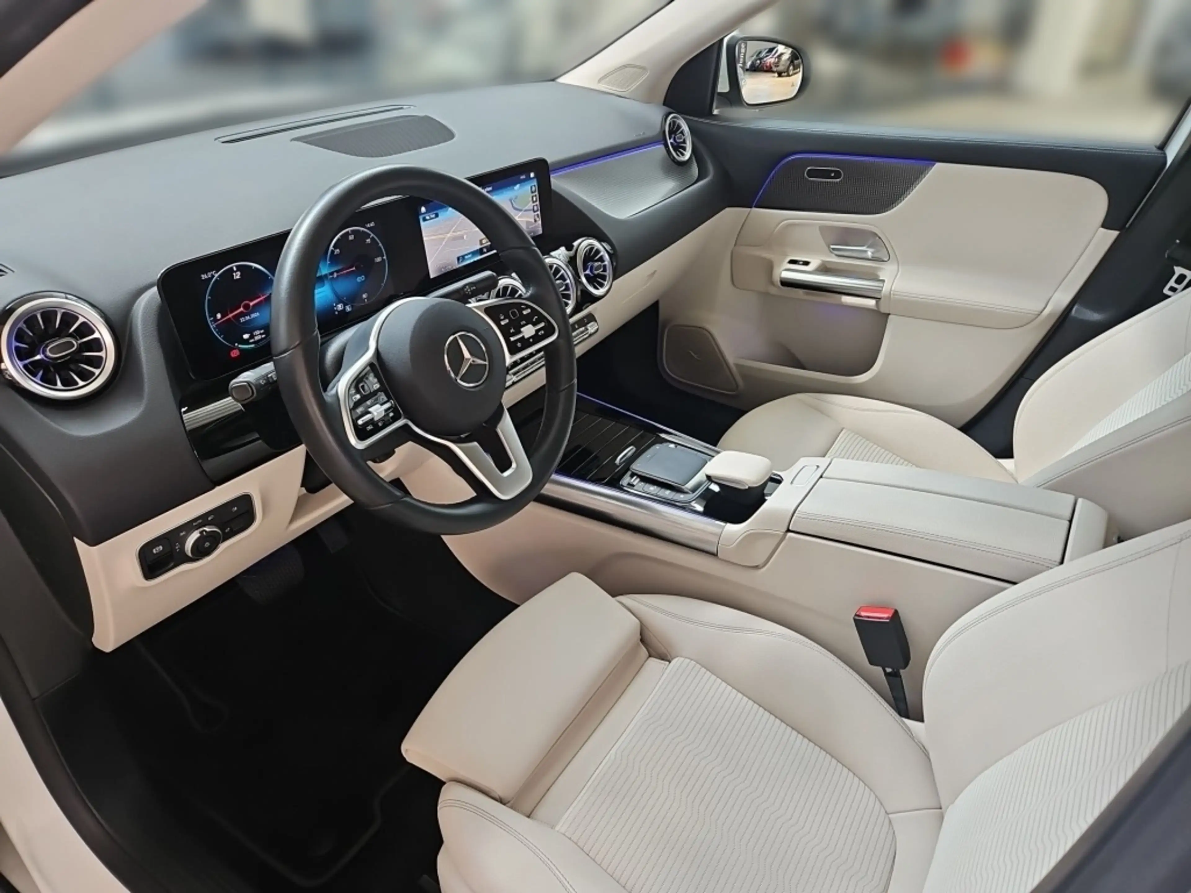 Mercedes-Benz EQA 250 + Progressive ACC Memory 360° LED Sound — photo 7