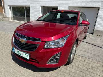 Cruze hatchback 1.4 Turbo LT Start 48000KM GARANTIE CT ✅ÉTAT PARFAIT