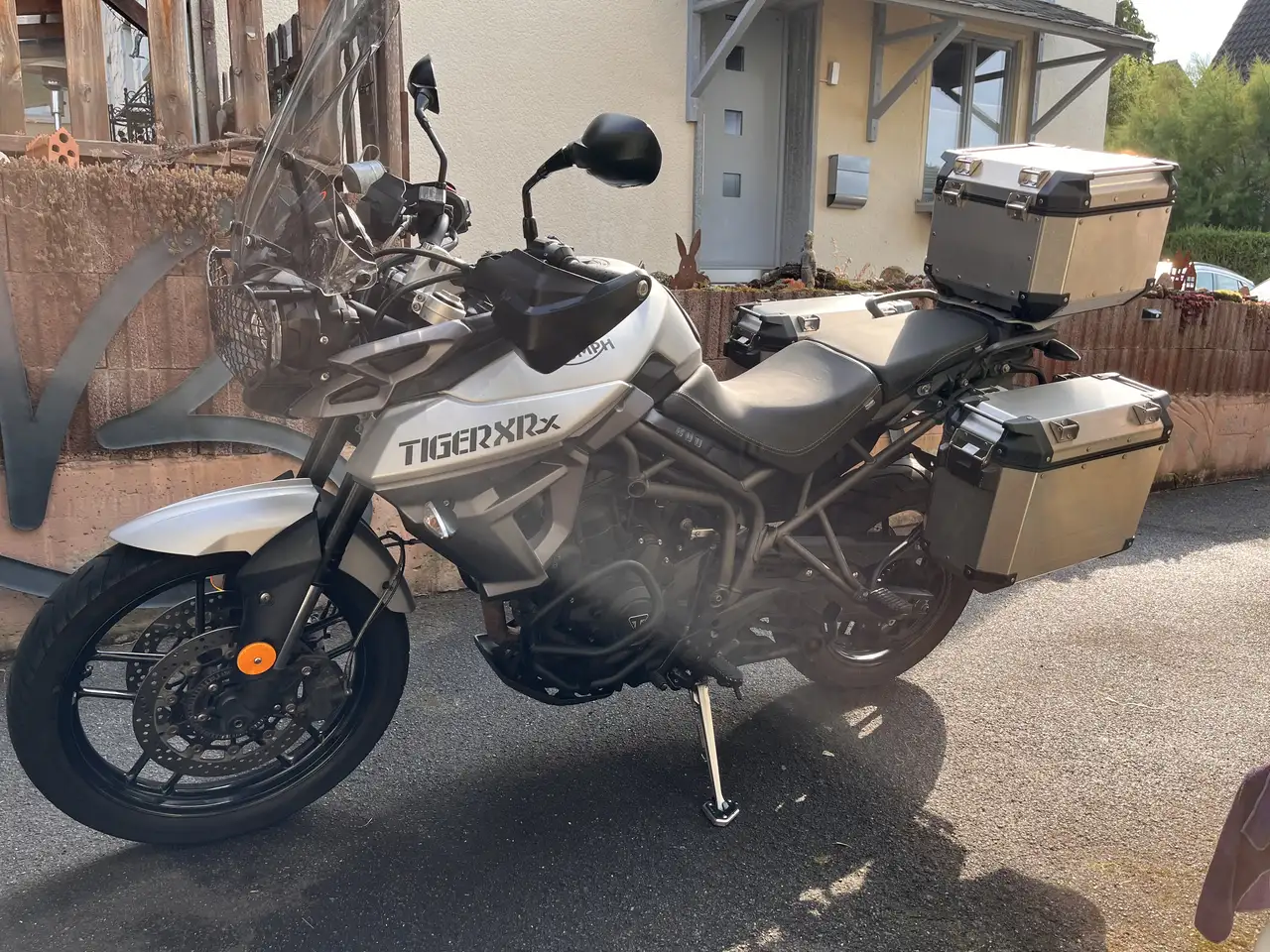 Triumph Tiger 800