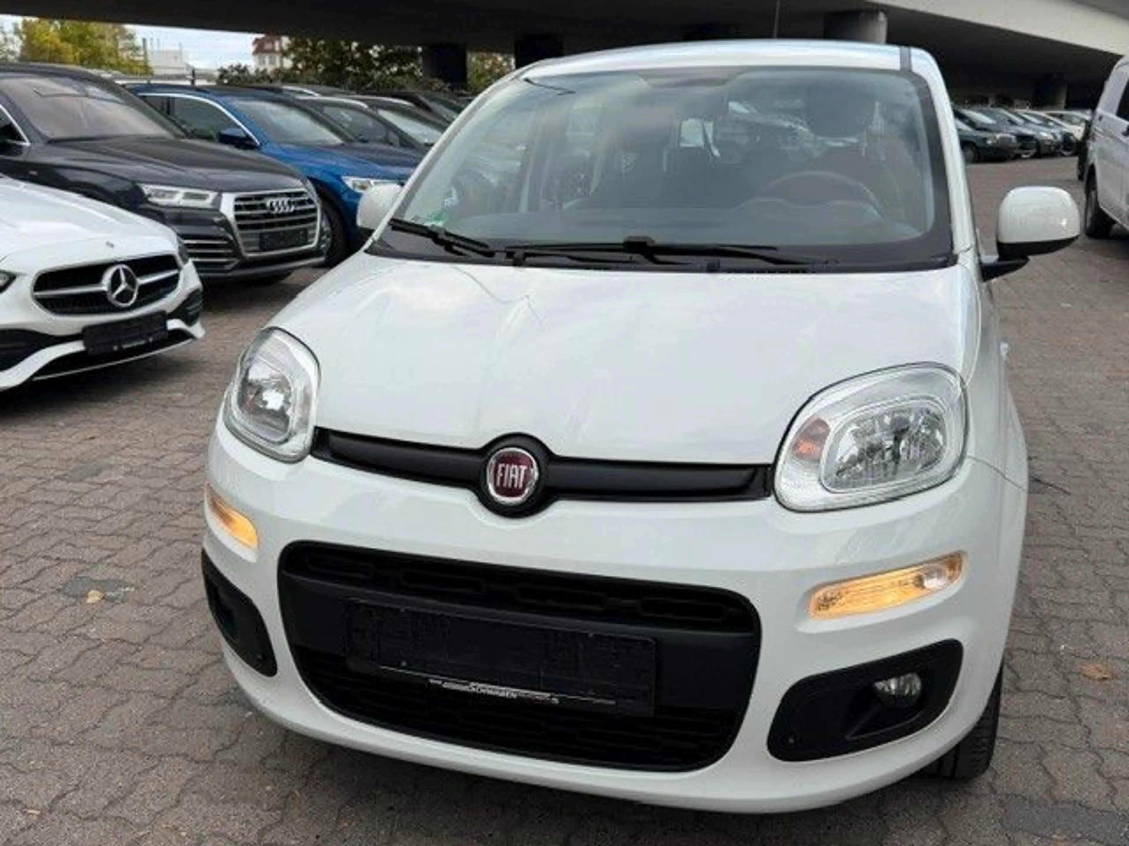 Fiat Panda Lounge 1,2ltr Klima 67tkm sehr gepflegt — photo 2