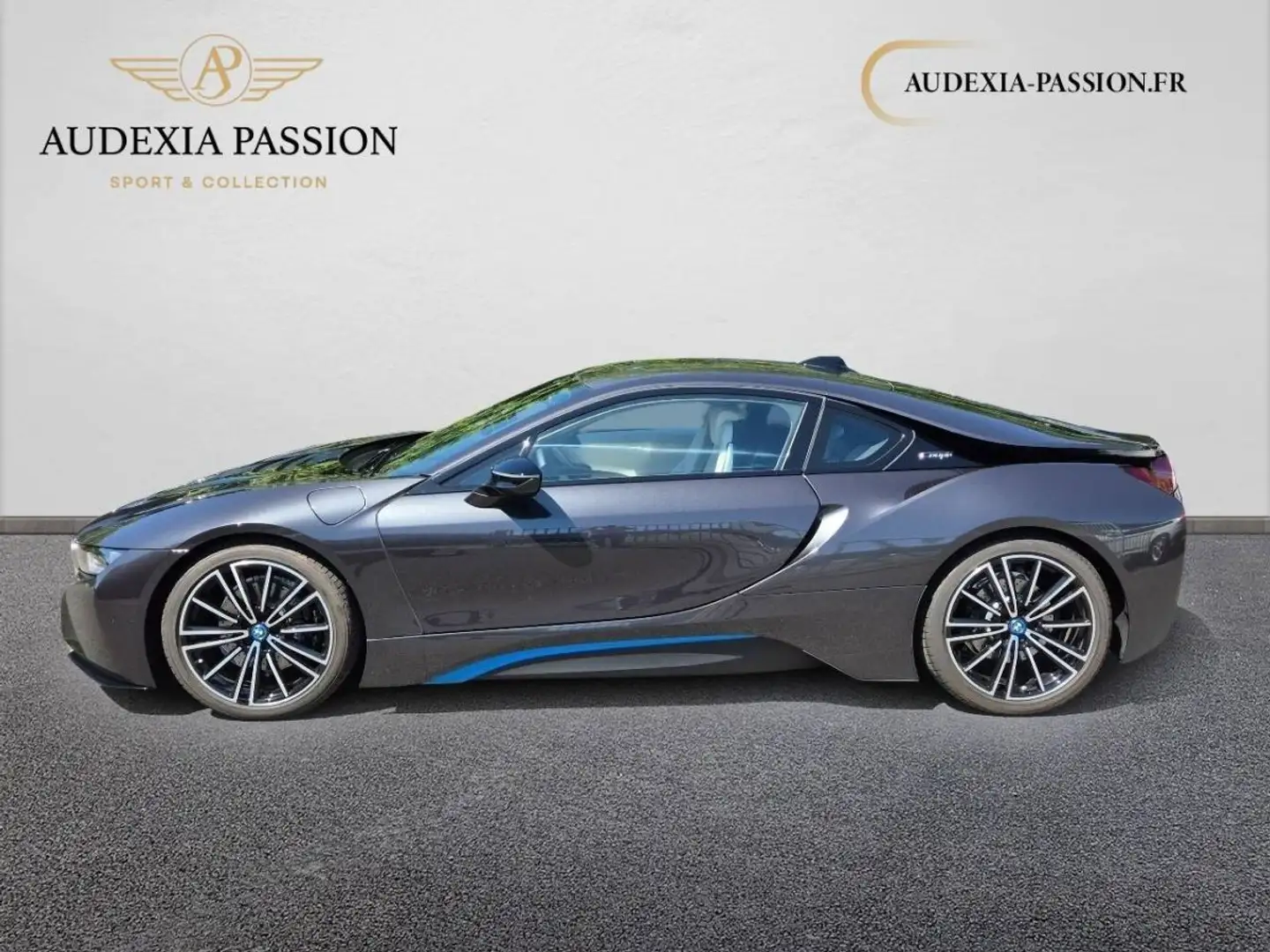 BMW i8 COUPE I12 LCI Coupé 374 ch A Gris - 2