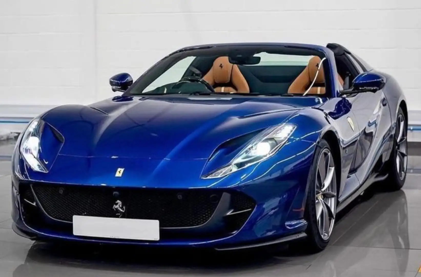 Ferrari 812 GTS Azul - 1
