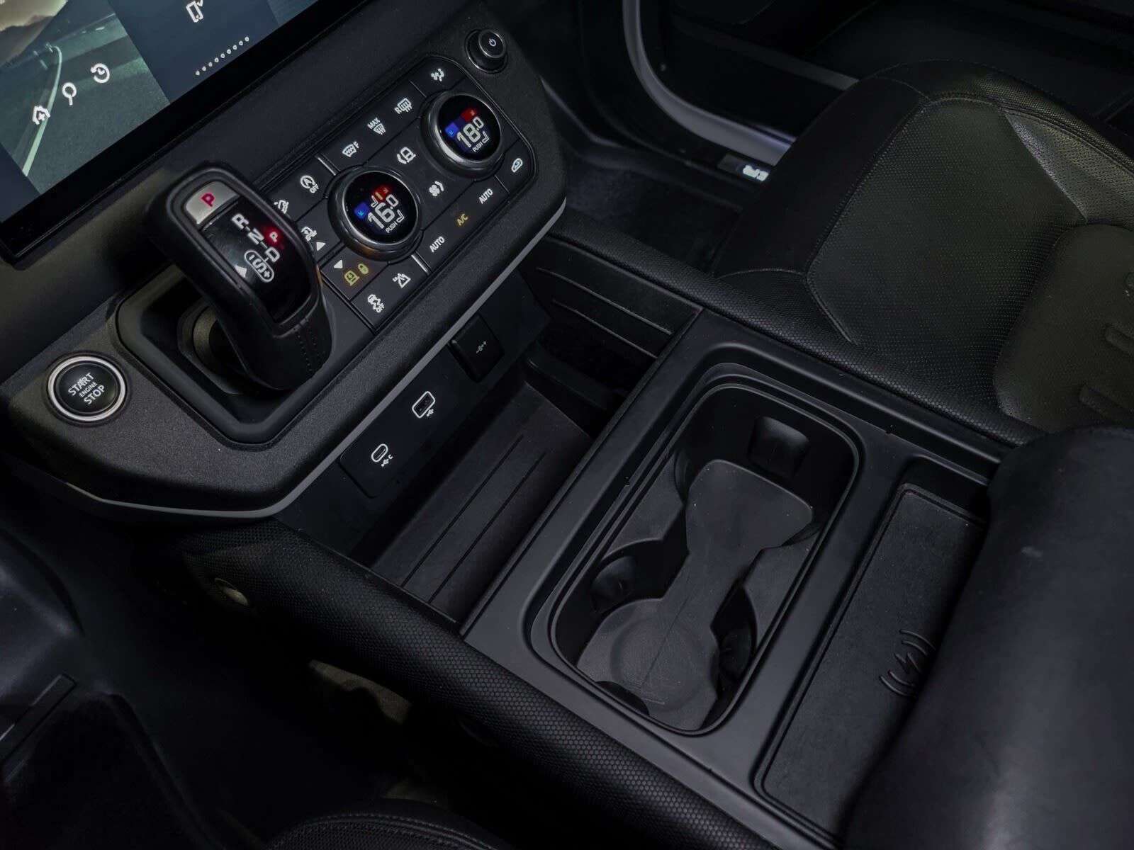 2022 Land Rover Defender X-Dynamic SE | 3rd Row Seating | Sunroof | Navigat thumb 16