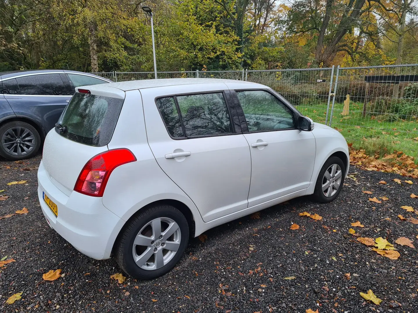 Suzuki Swift 1.3 Comfort Wit - 2