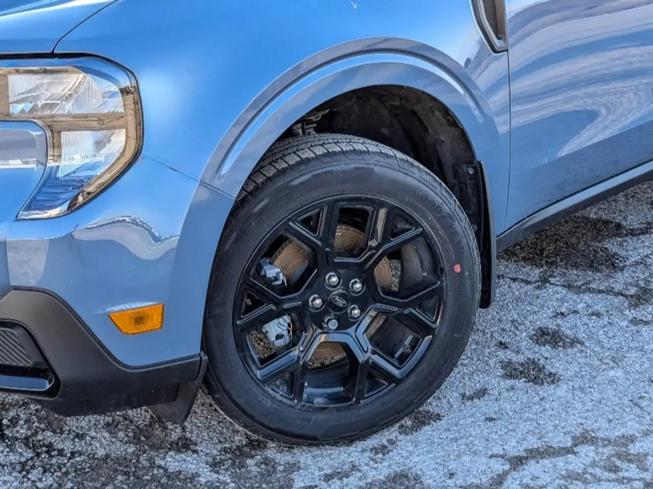 Ford Maverick снимка Ford Maverick