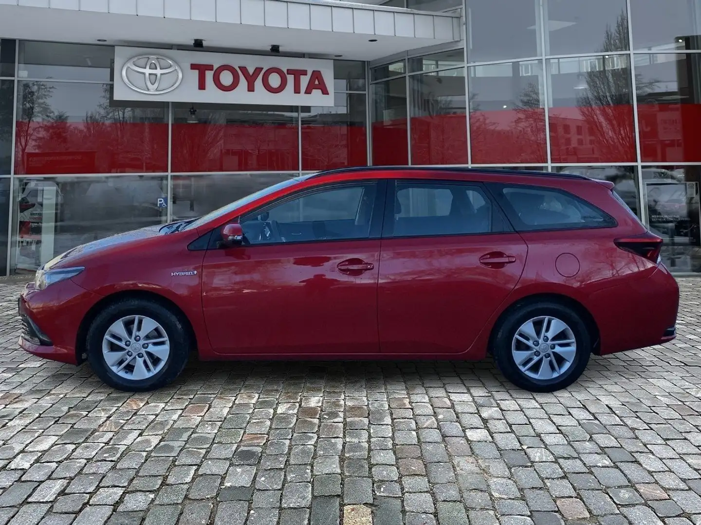 Toyota Auris 1.8 Touring Sports Cool sparsamer Kombi Roşu - 2