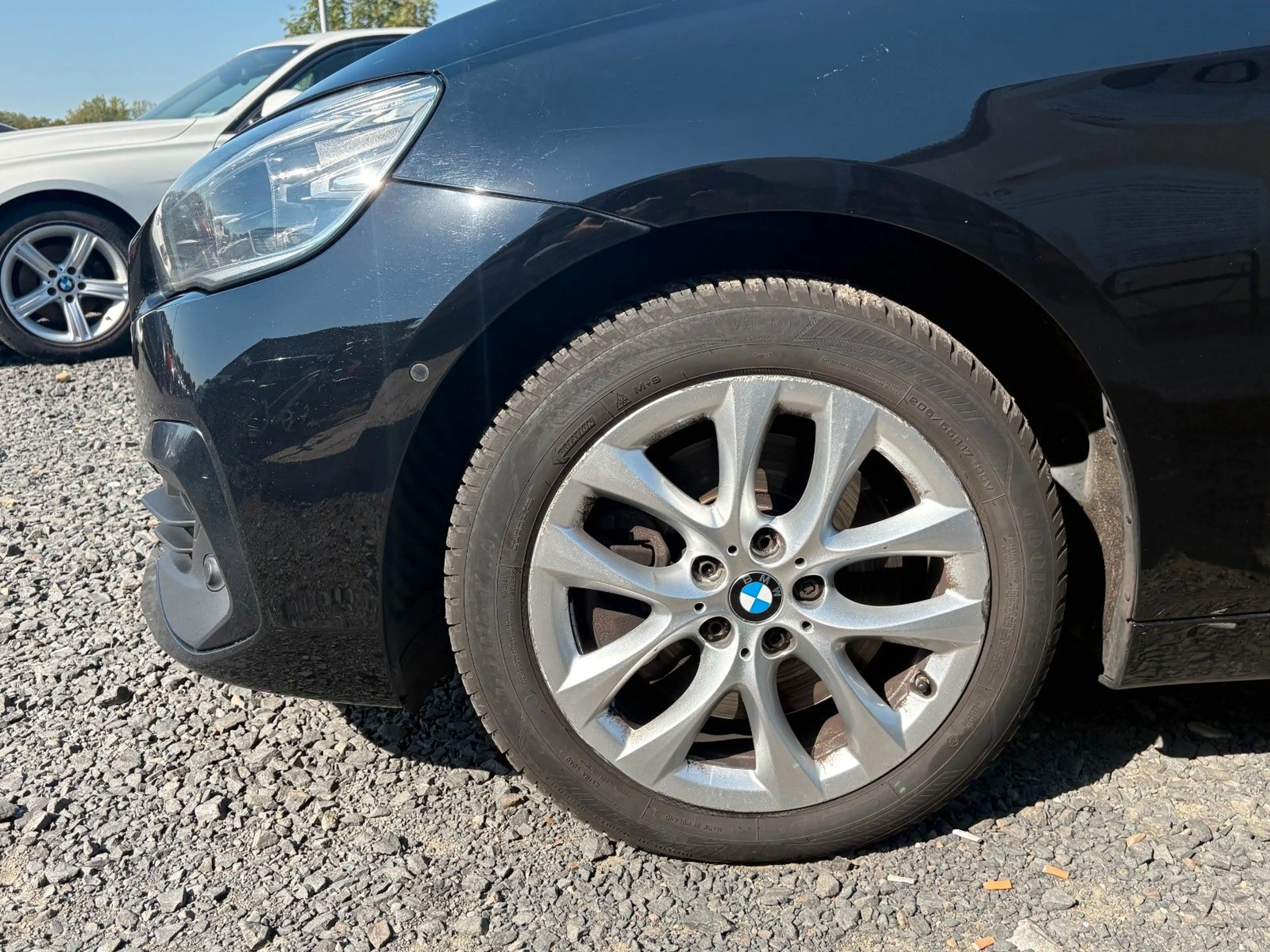 BMW 218 Aut. Navi LED Alarm AHK SPORTLE — photo 34