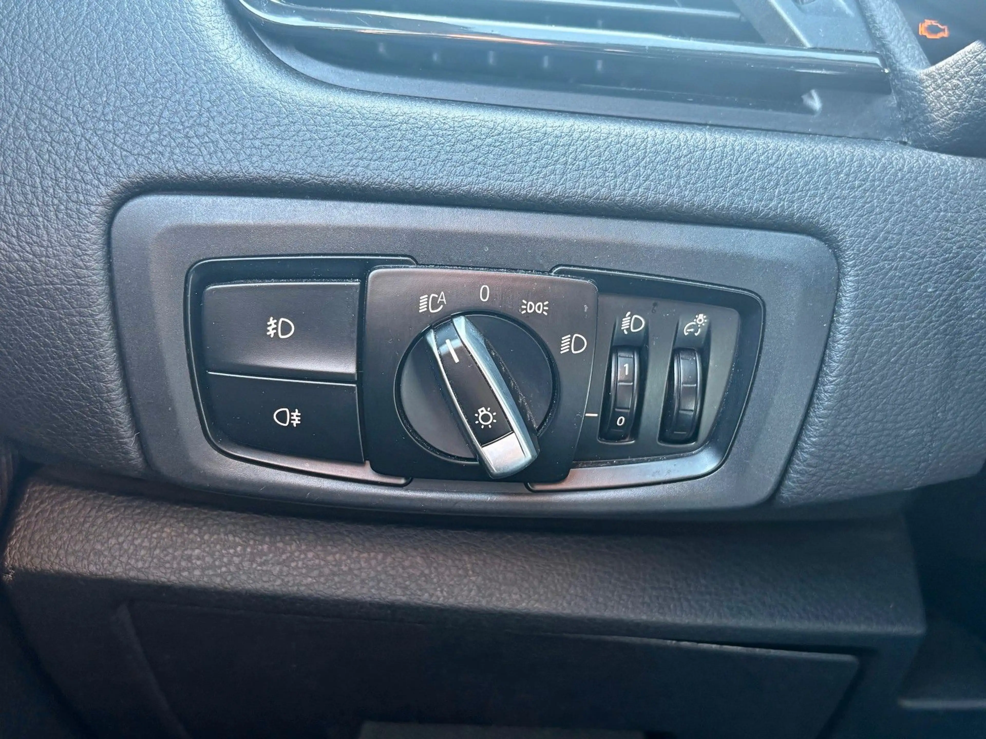 BMW 218 Aut. Navi LED Alarm AHK SPORTLE — photo 25