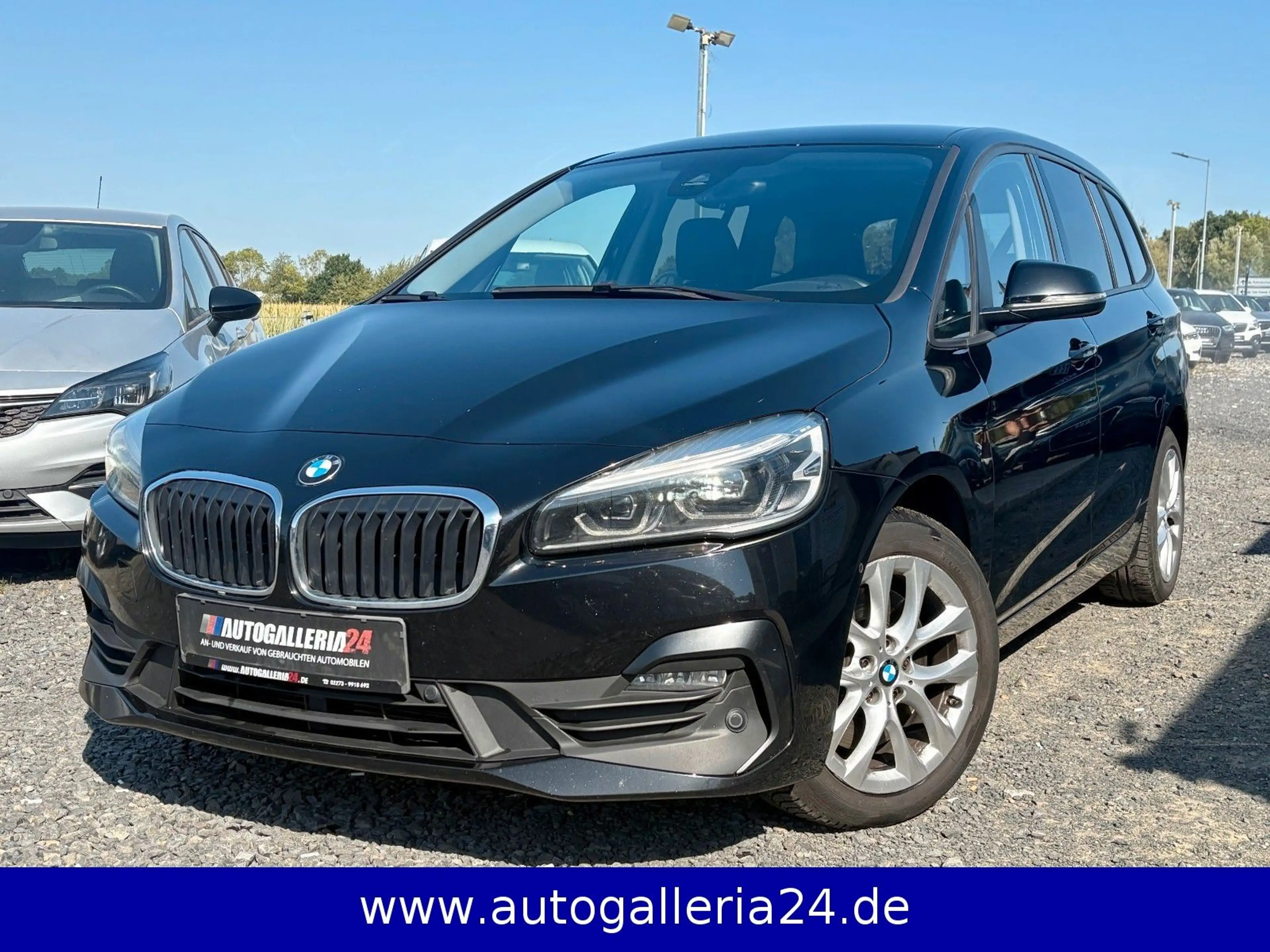 BMW 218 Aut. Navi LED Alarm AHK SPORTLE