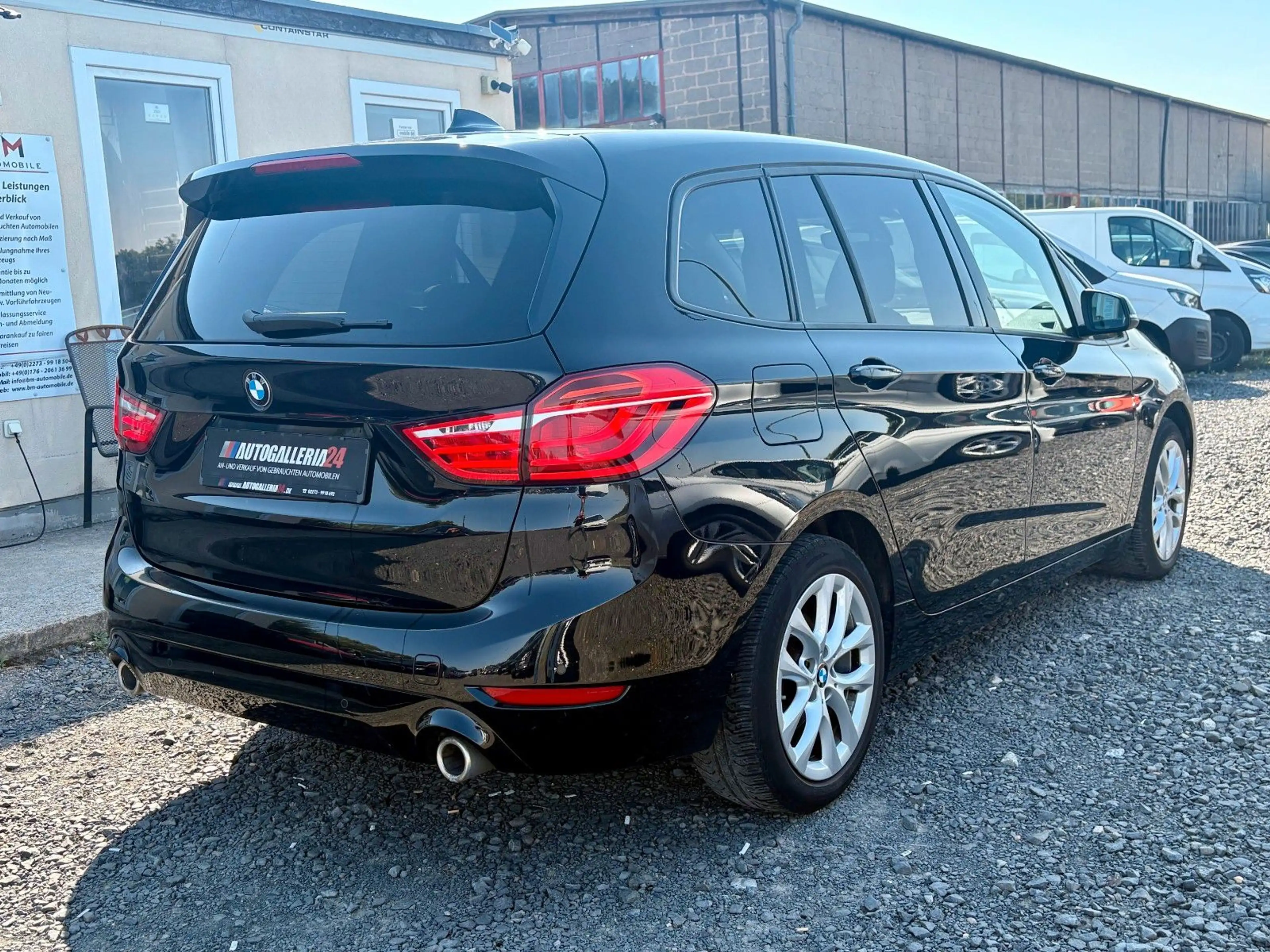 BMW 218 Aut. Navi LED Alarm AHK SPORTLE — photo 21