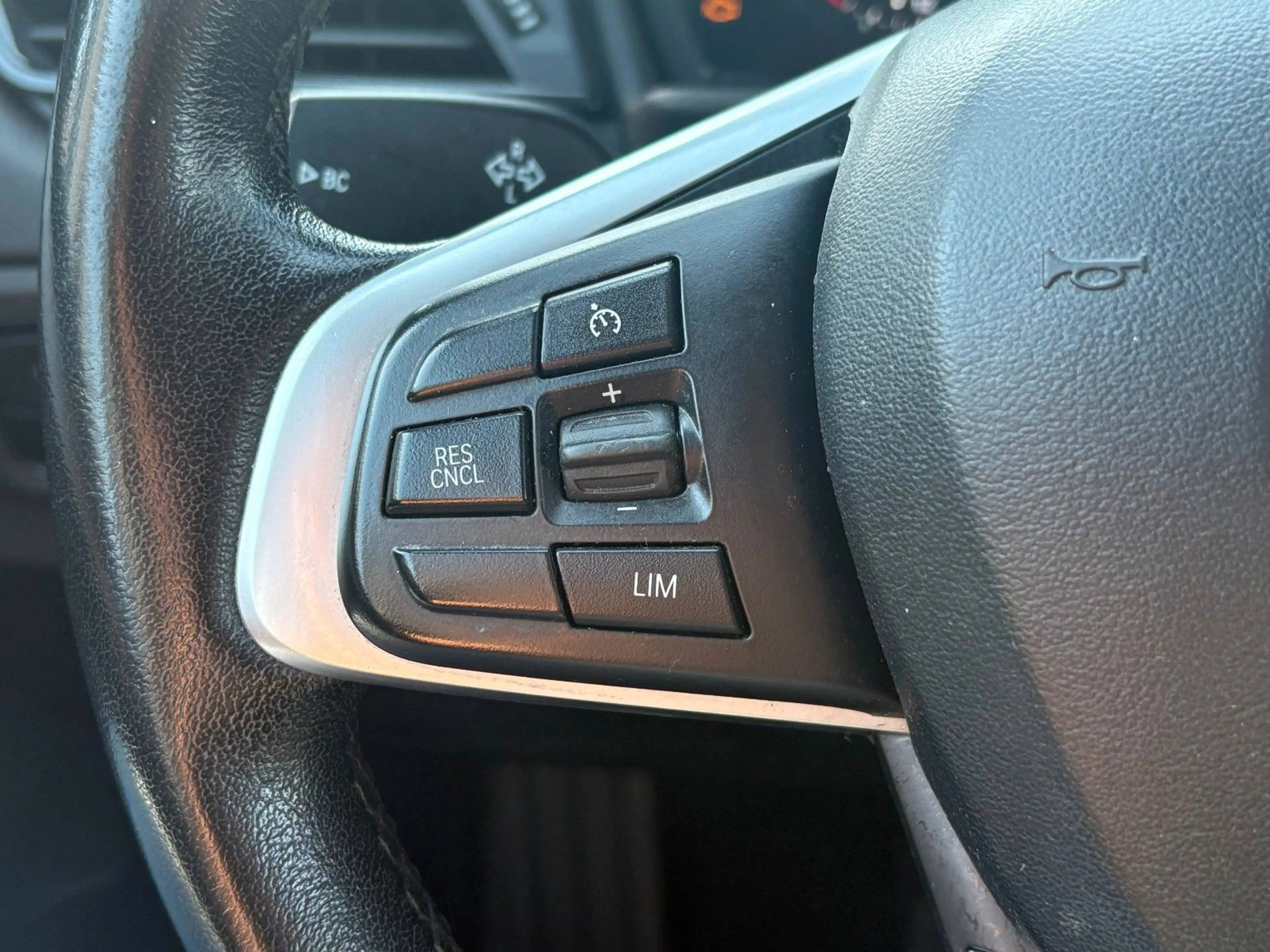 BMW 218 Aut. Navi LED Alarm AHK SPORTLE — photo 26