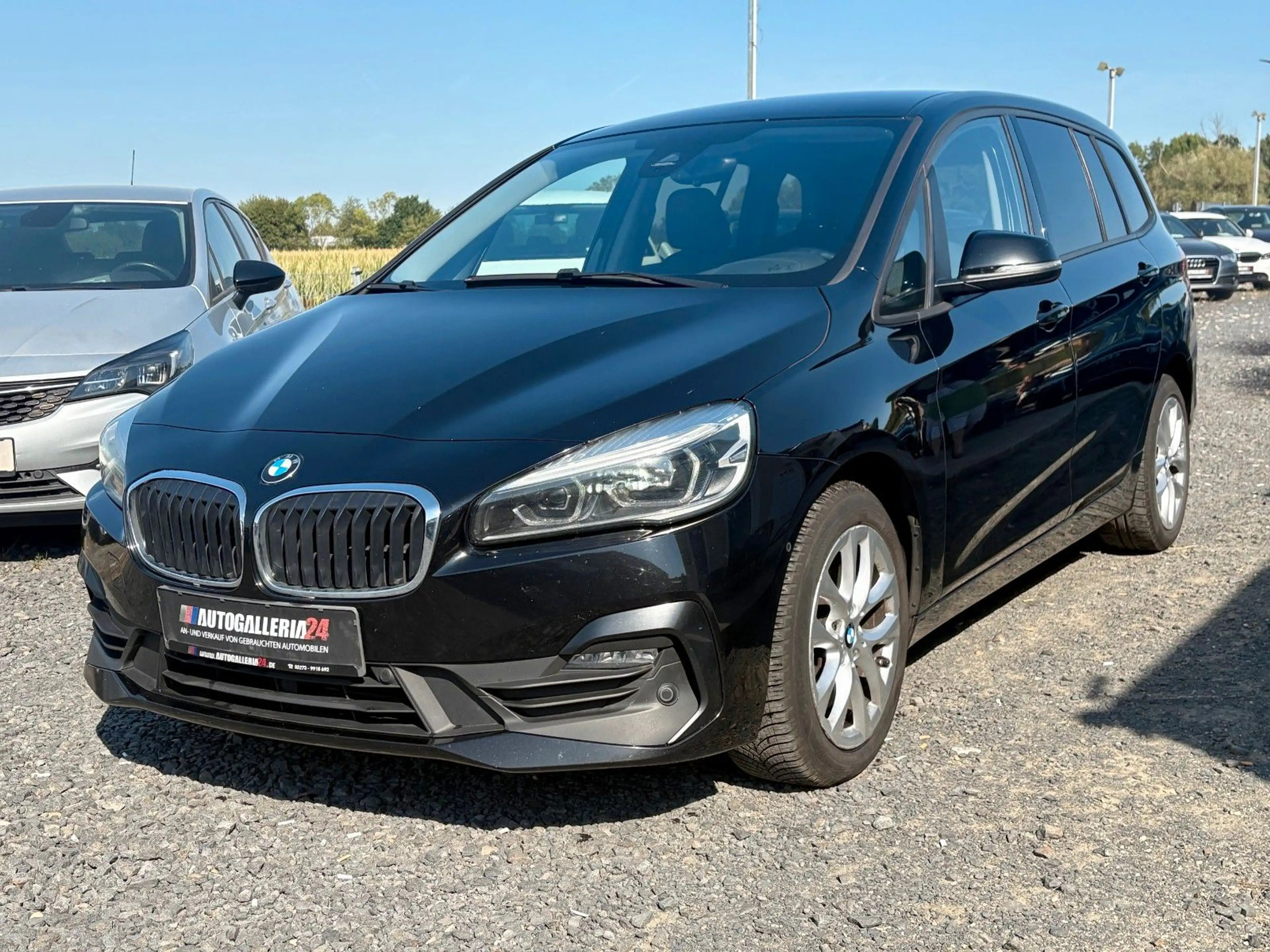BMW 218 Aut. Navi LED Alarm AHK SPORTLE — photo 15