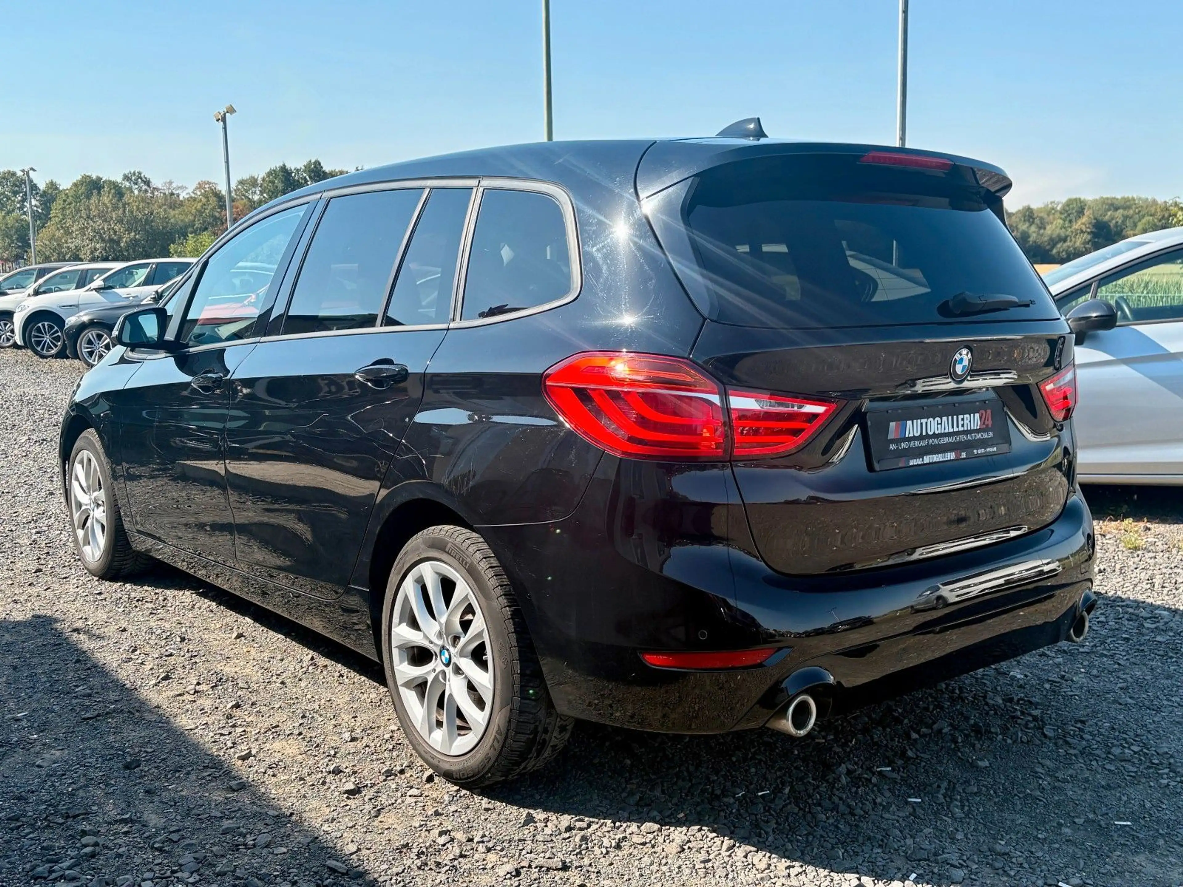 BMW 218 Aut. Navi LED Alarm AHK SPORTLE — photo 17