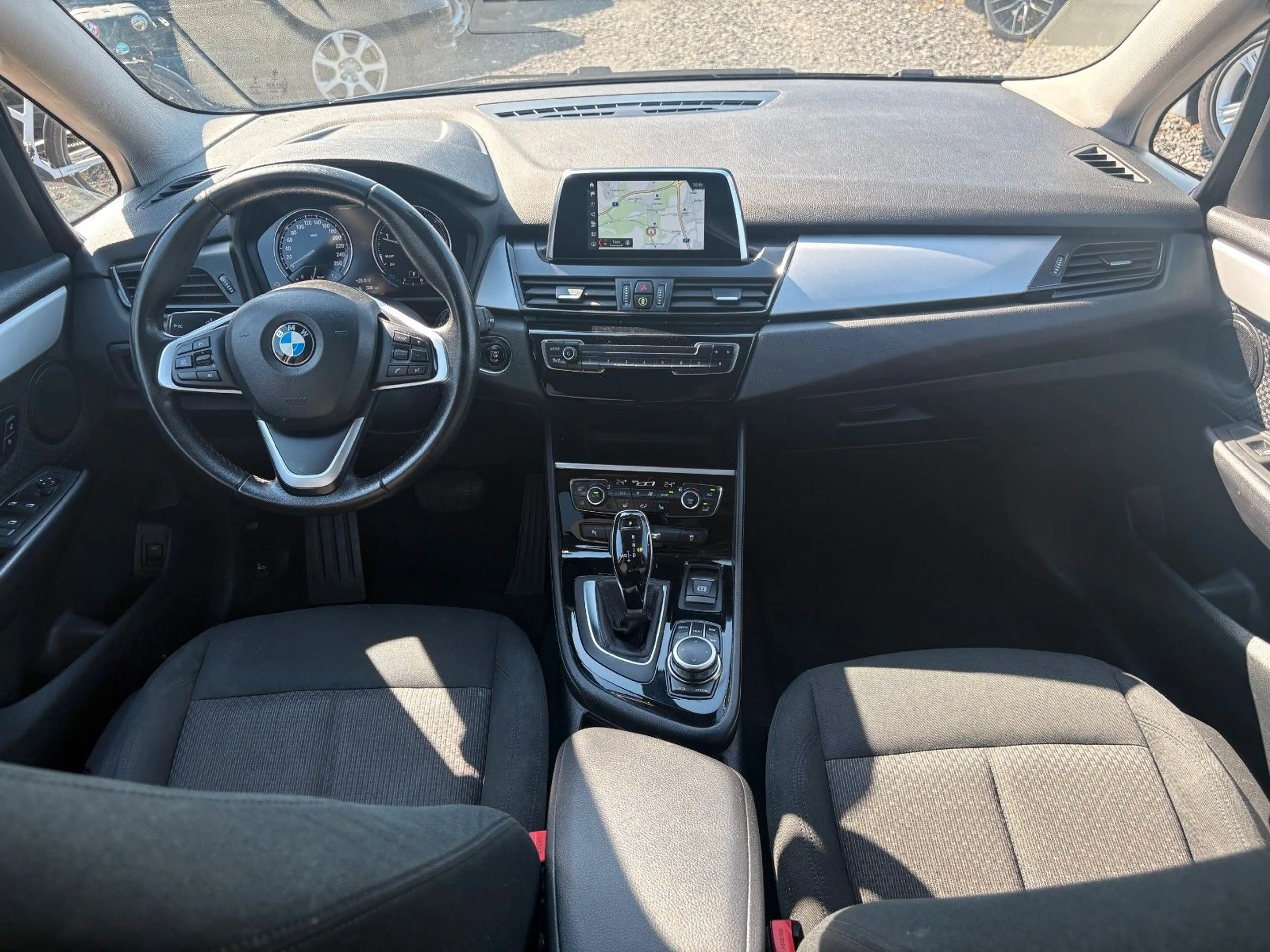 BMW 218 Aut. Navi LED Alarm AHK SPORTLE — photo 29