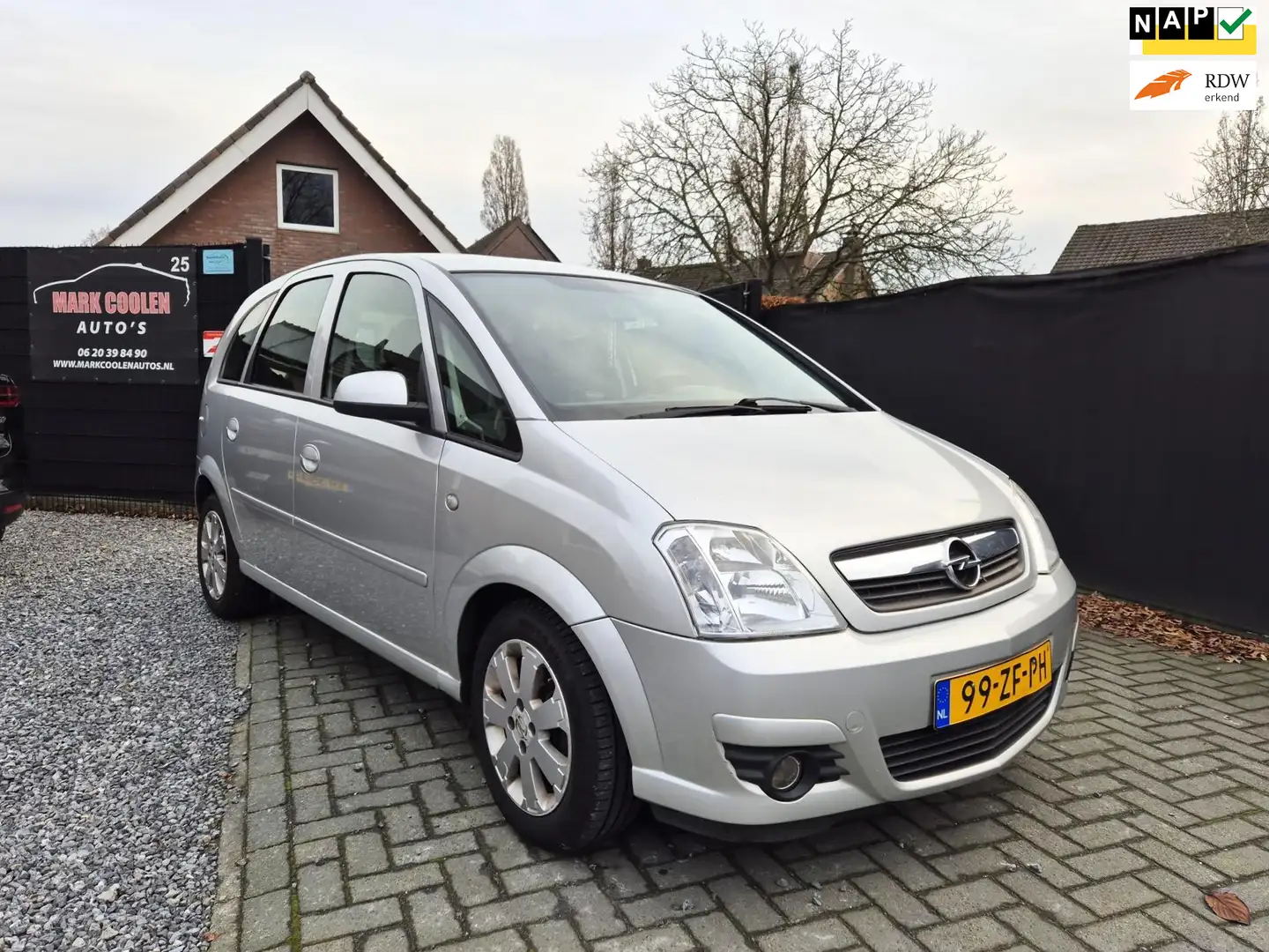 Opel Meriva 1.4-16V Temptation Airco Grijs - 1
