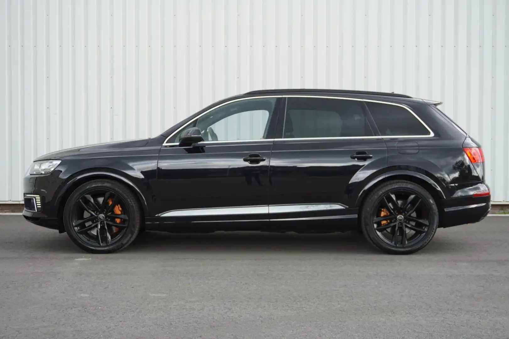 Audi Q7 3.0 TDI e-tron quattro Sport | Automaat | Navigati Zwart - 2