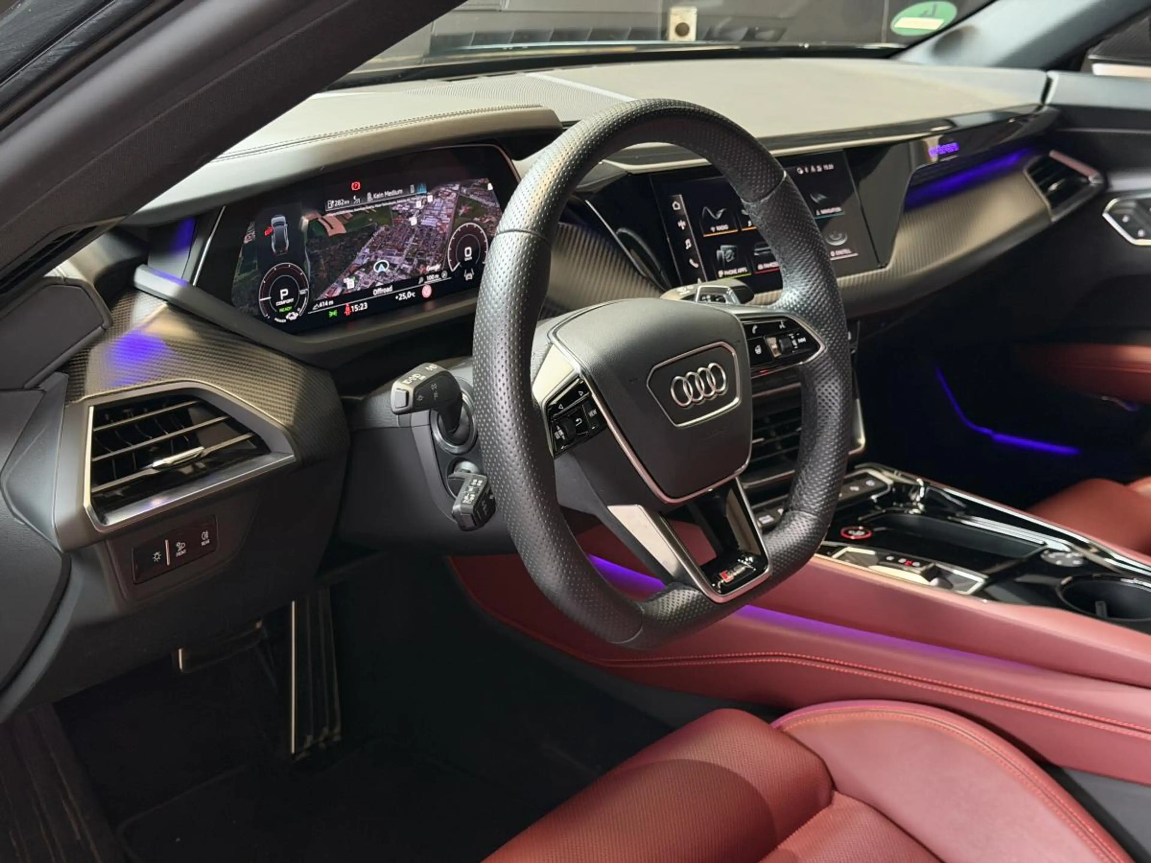 Audi RS e-tron GT — photo 12