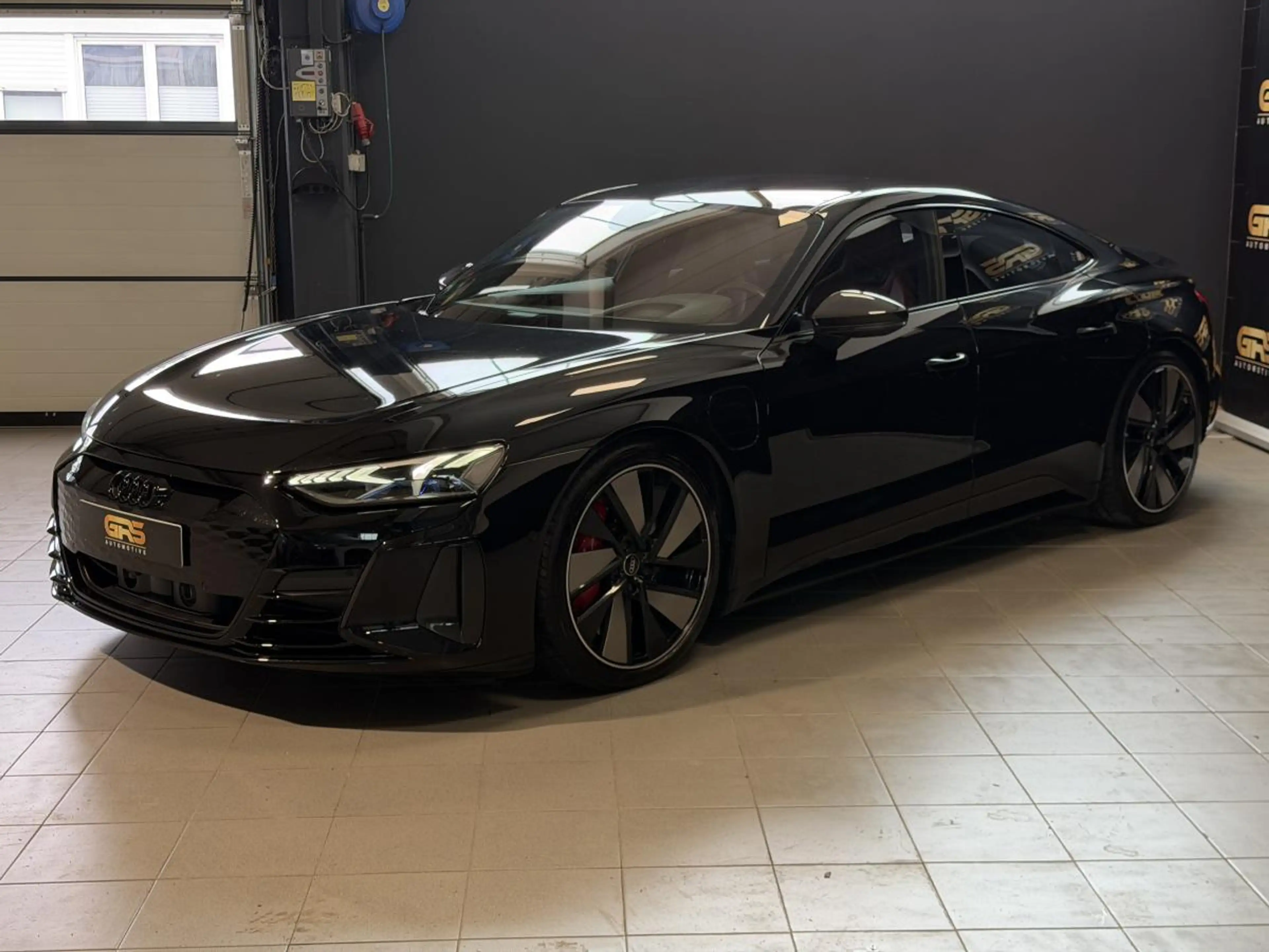 Audi RS e-tron GT — photo 3