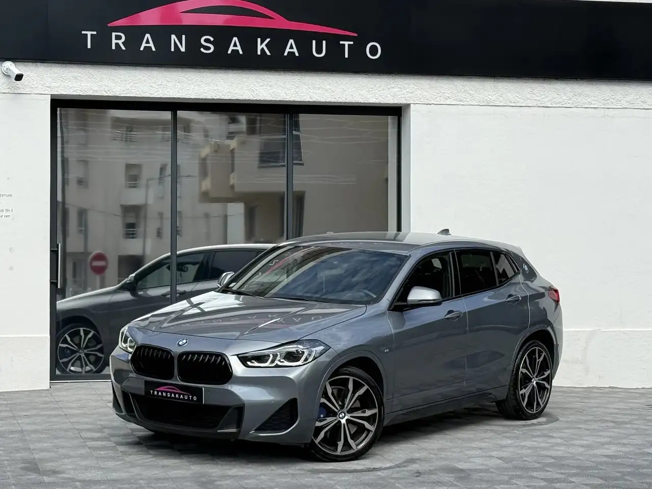 BMW X2
