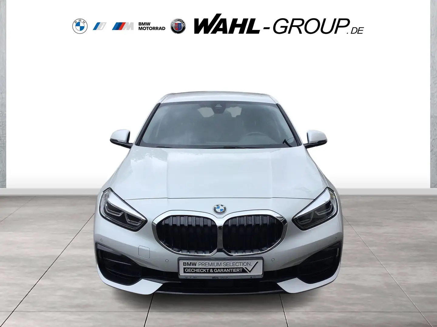 BMW 118 d SPORT LINE LC PROF LED GRA DAB WLAN White - 2