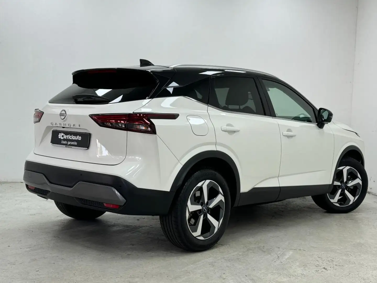 Nissan Qashqai MHEV 158 CV Xtronic N-Connecta (TETTO PAN.) Bianco - 2