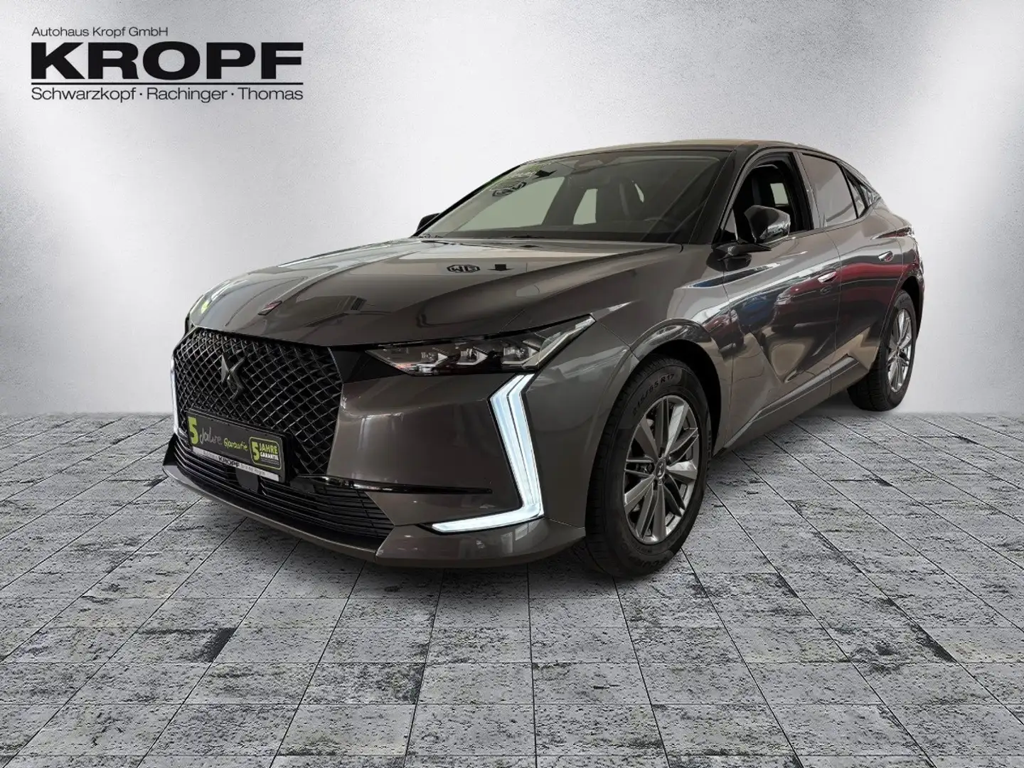 DS Automobiles DS 4 4 1.2 PureTech 130 S&S Navi+HUD+SHZ+Winterp.+Kam. Grau - 2