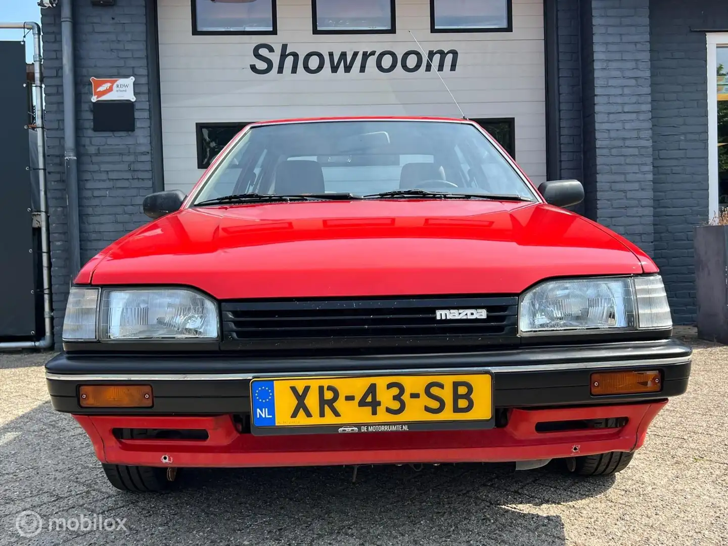 Mazda 323 Fastbreak 1.3i Comfort Rot - 2