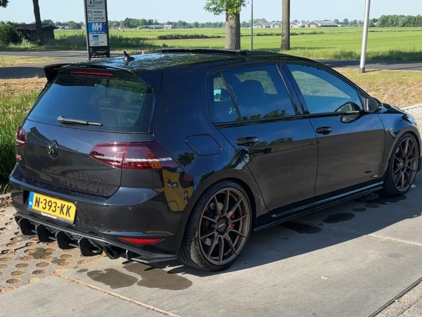 Volkswagen Golf GTI Golf 7 GTI 2.0 TSI Zwart - 1