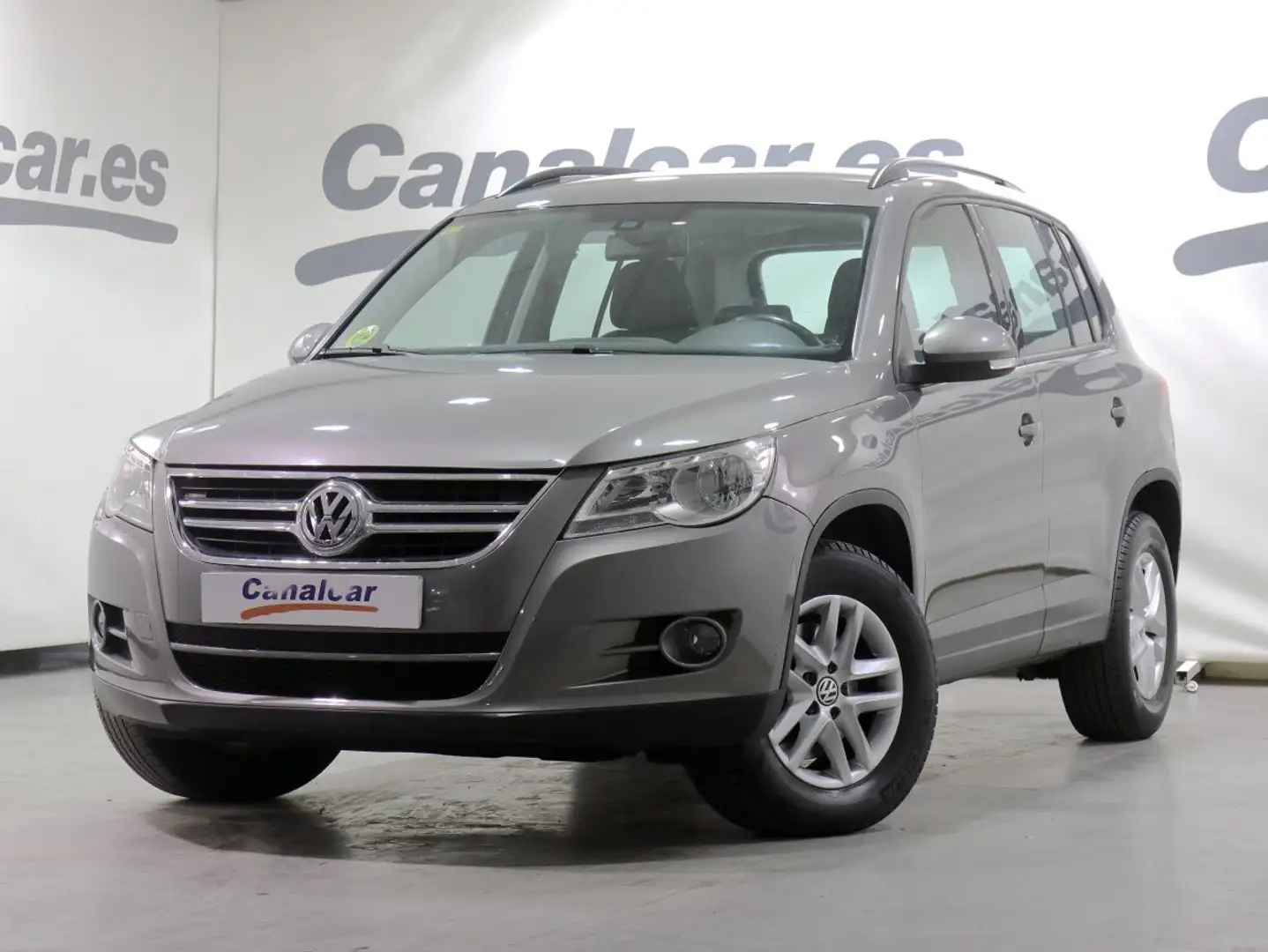Volkswagen Tiguan 2.0TDI Advance Grey - 1