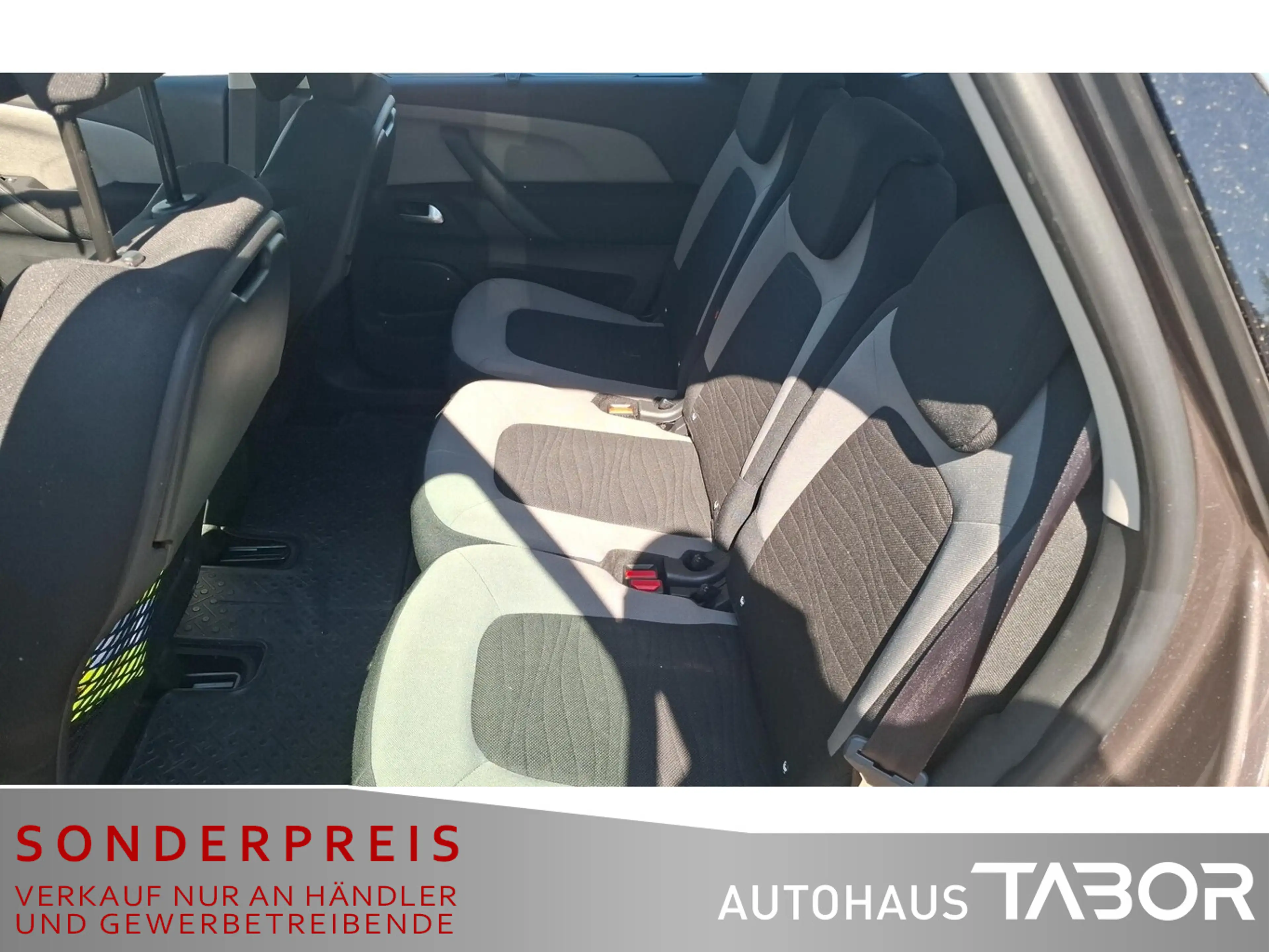 Citroen C4 Picasso Picasso 1.2 PT 130 Selection AHK PDC LM Klima — photo 8