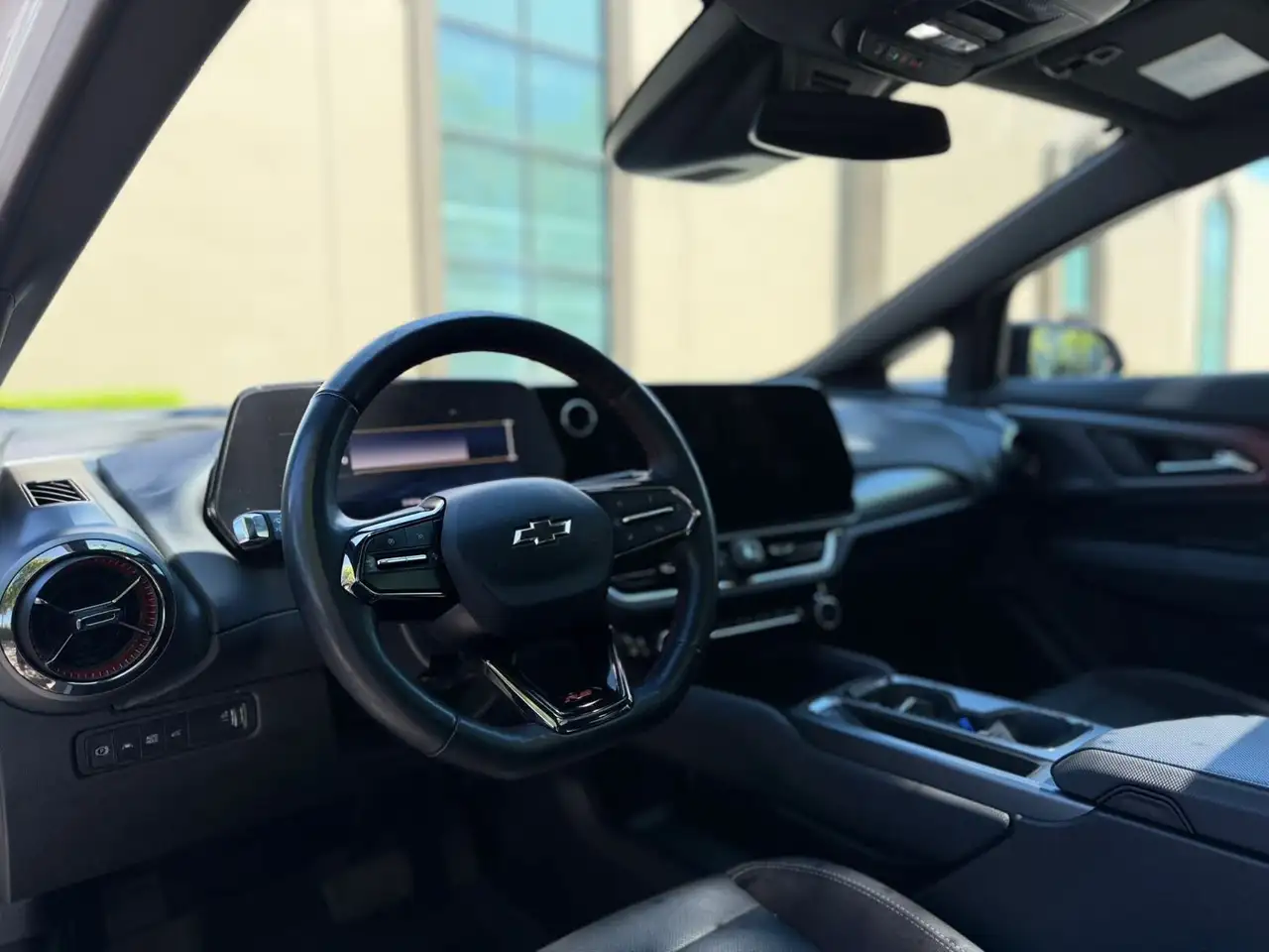 Chevrolet Equinox photo Chevrolet Equinox