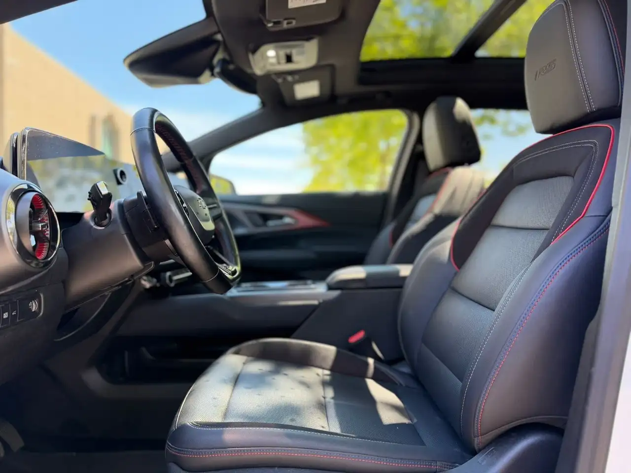 Chevrolet Equinox photo Chevrolet Equinox