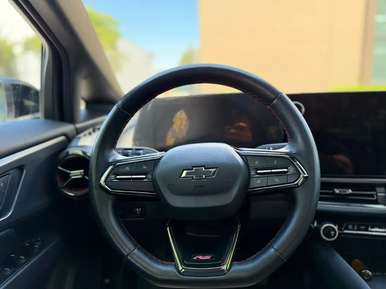 Chevrolet Equinox photo Chevrolet Equinox