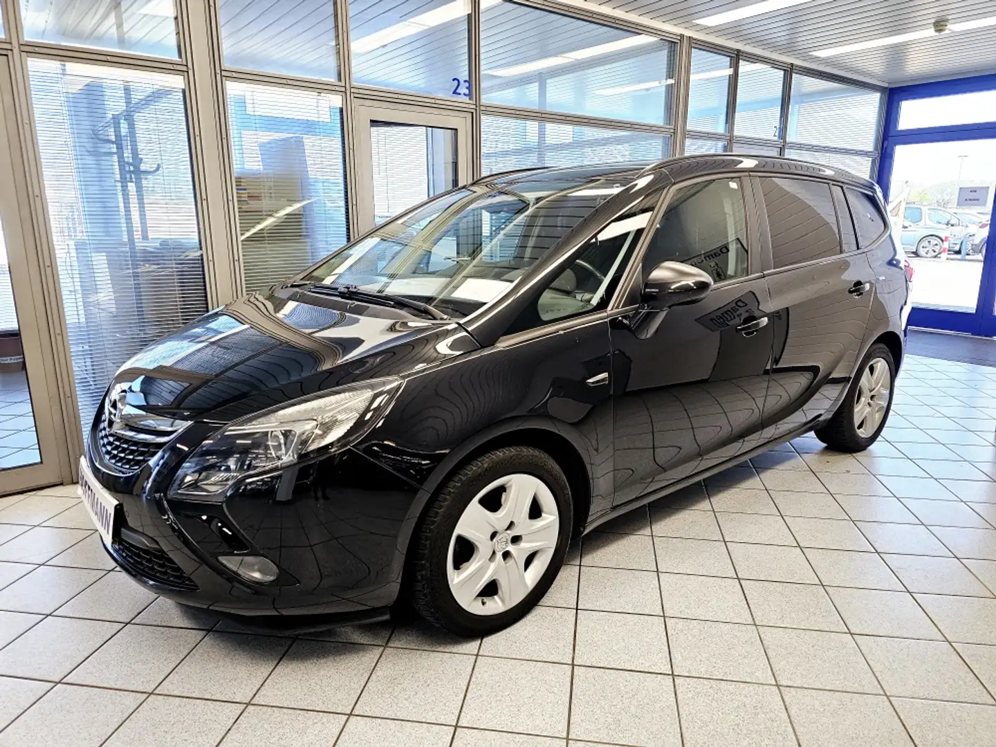 Opel Zafira Tourer Klimaautomatik,SH,PDC,GRA,MFL Schwarz - 2
