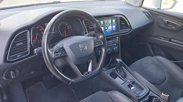 Seat Leon view 8