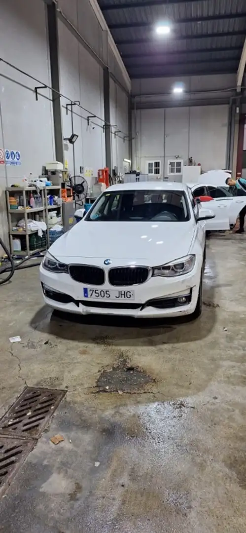 BMW 318 318dA Gran Turismo Bianco - 1
