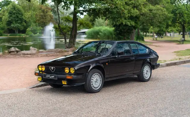 Alfa Romeo Alfetta GTV 2.0 (116)