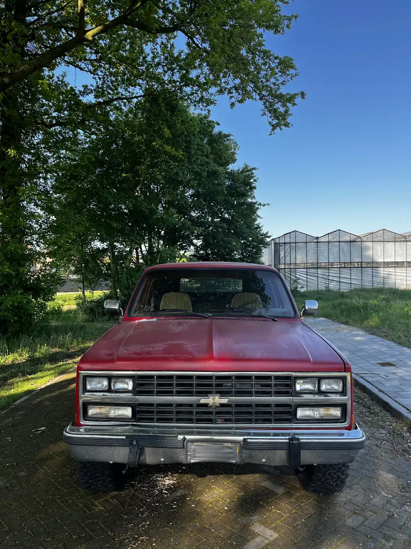 Chevrolet Suburban R1500 454 2 wheel drive - 2
