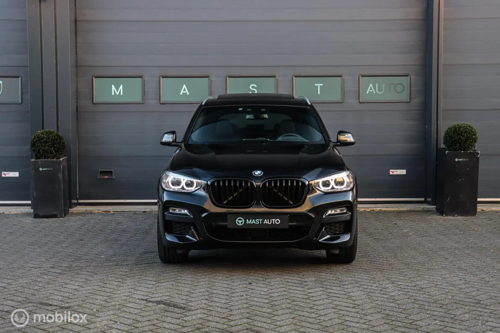 BMW X3 xDrive30i High Executive|M-Sport|HUD|Pano|Carplay| Schwarz - 2