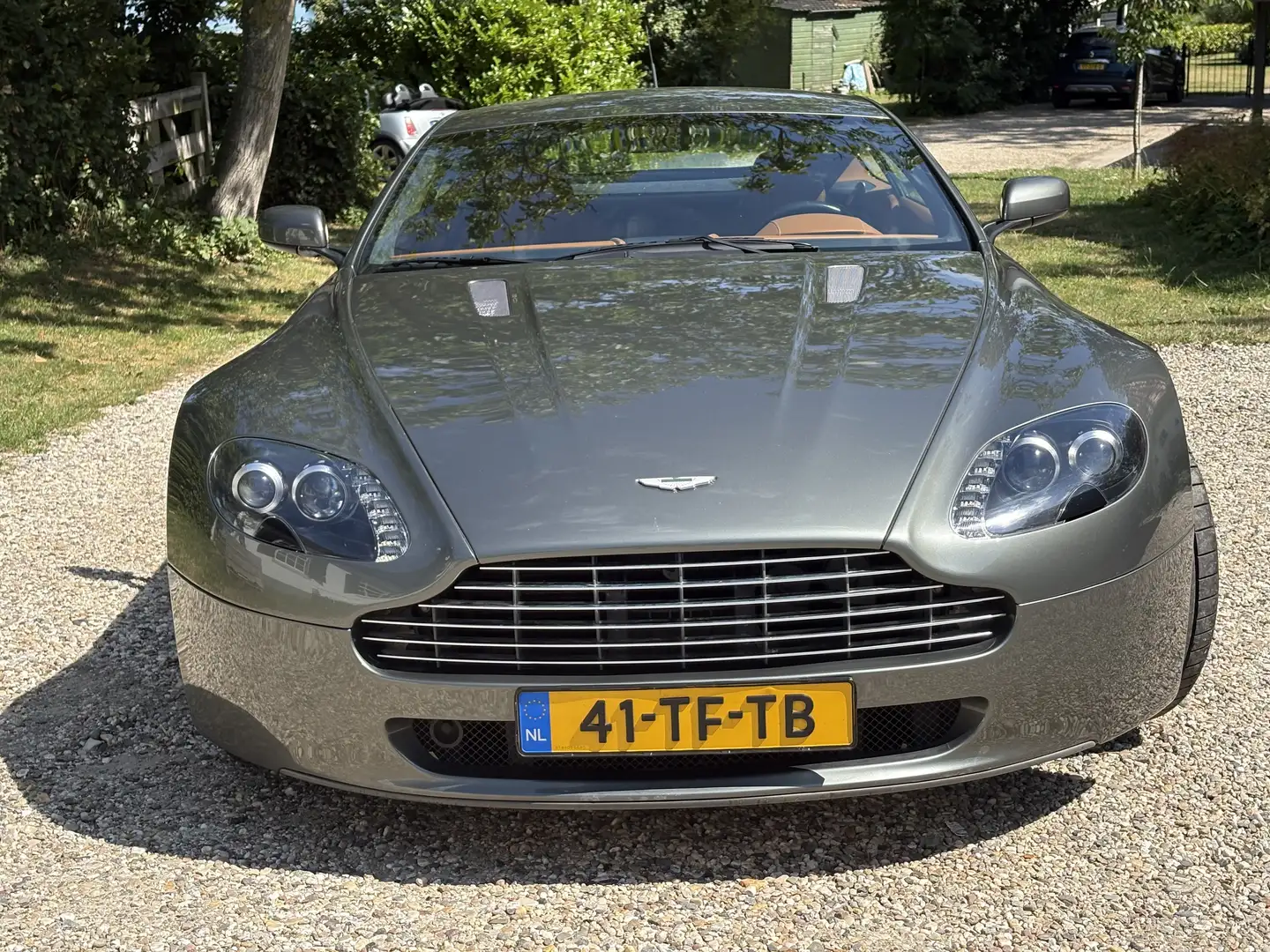 Aston Martin Virage 4.3 V8 Grau - 2