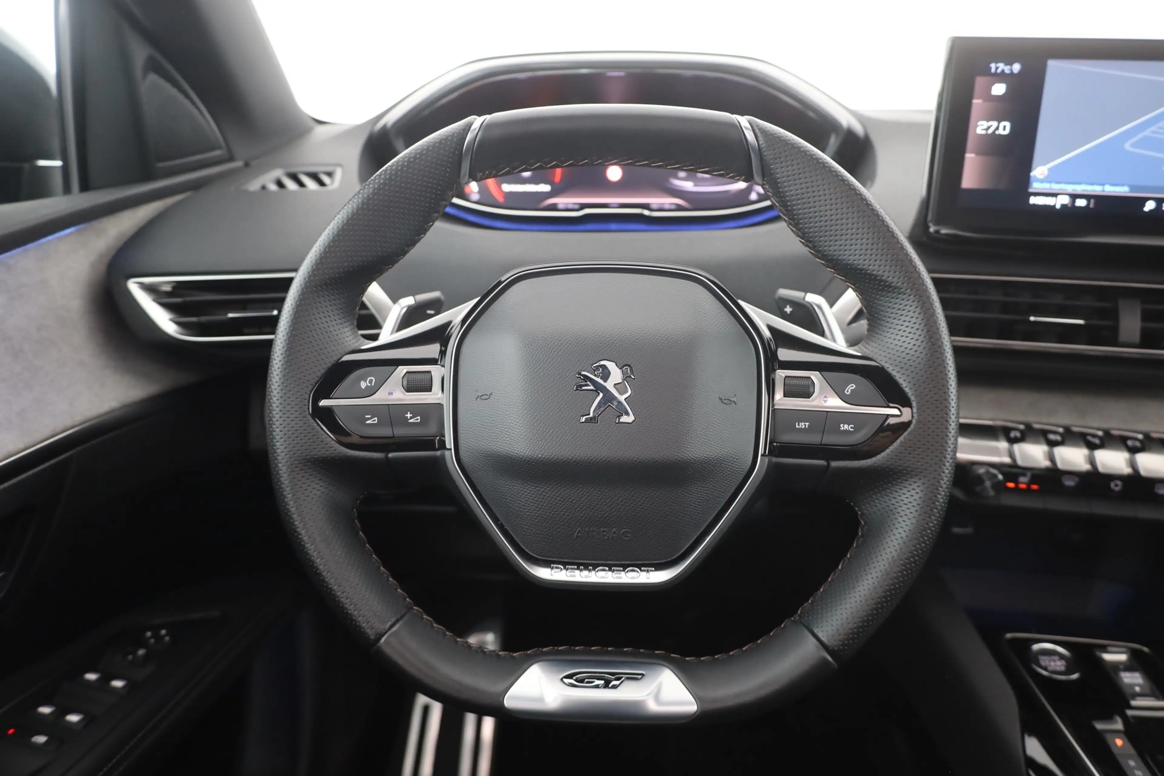 Peugeot 3008 1.2 PureTech GT LED Navi Panorama Kamera — photo 15