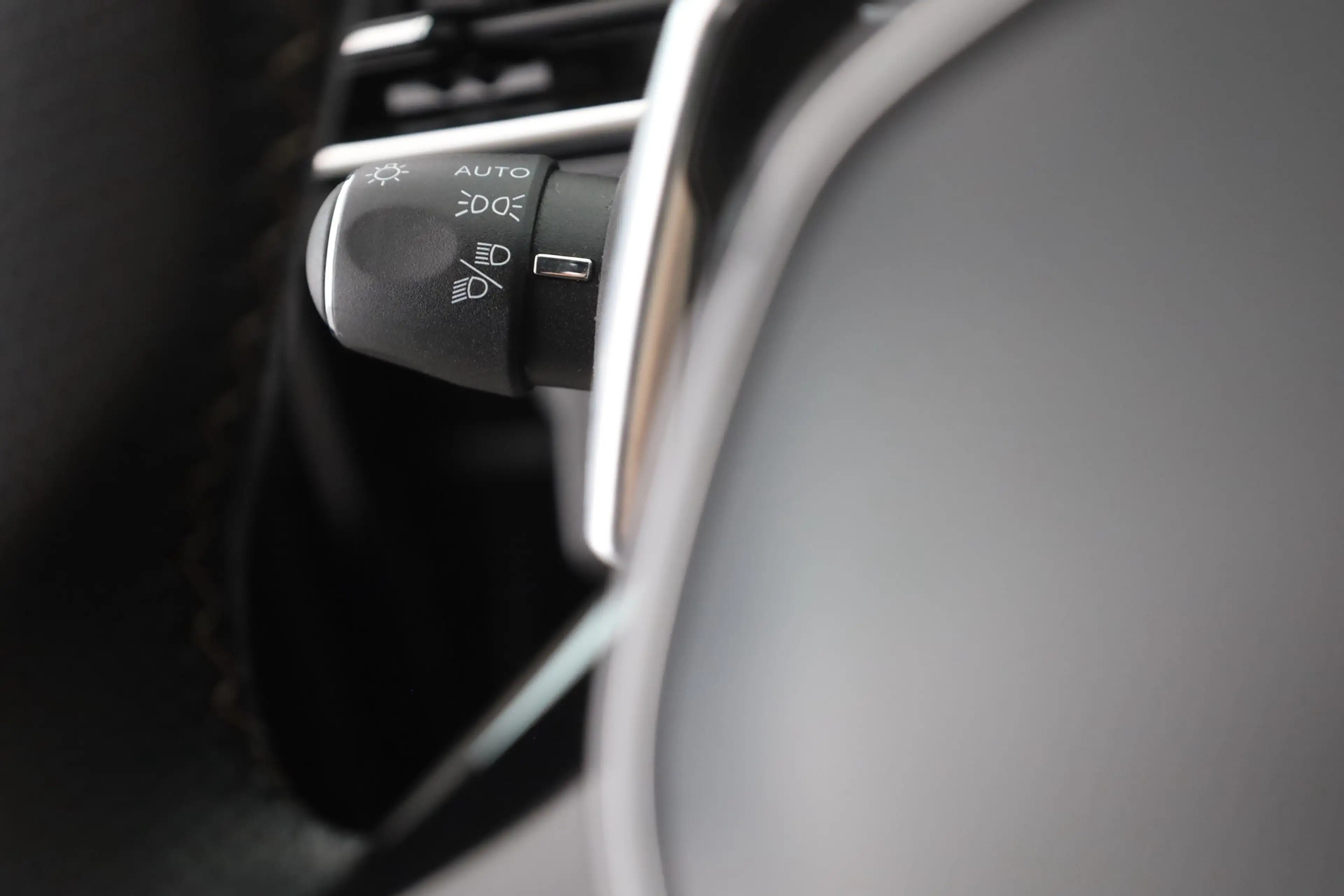 Peugeot 3008 1.2 PureTech GT LED Navi Panorama Kamera — photo 19